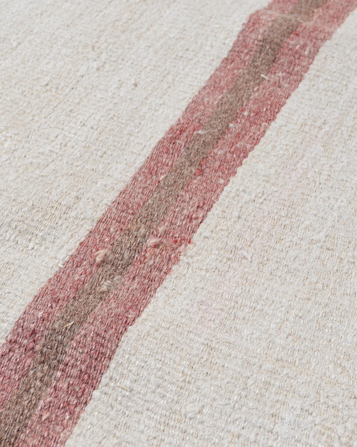 Großer weißer türkischer Vintage-Kilim-Flachgewebe-Teppich Läufer 14' x 26' im Angebot 2