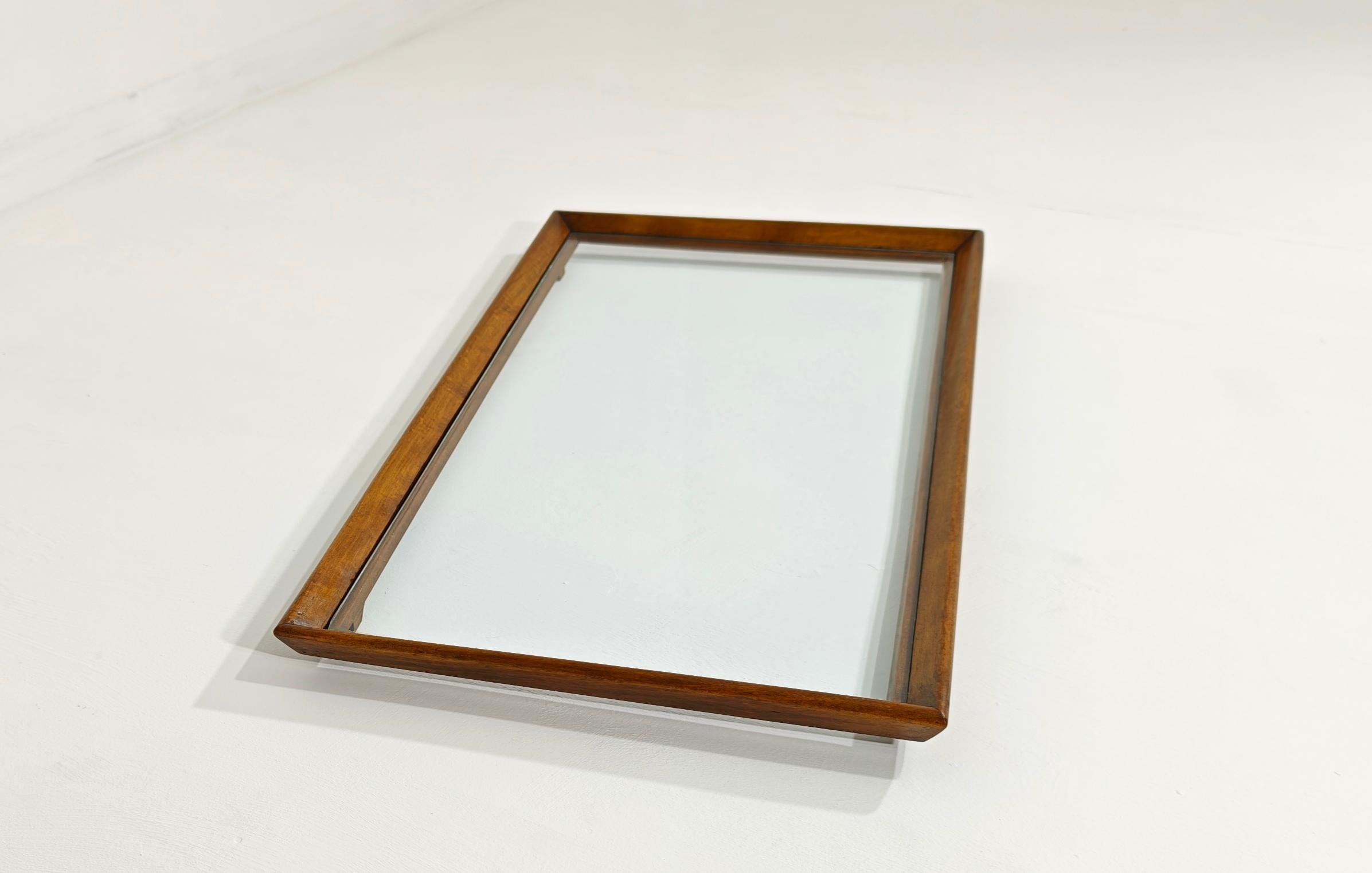 Grande vassoio da portata vintage in legno e vetro Mid-Century Design Italia 1960s in vendita 1