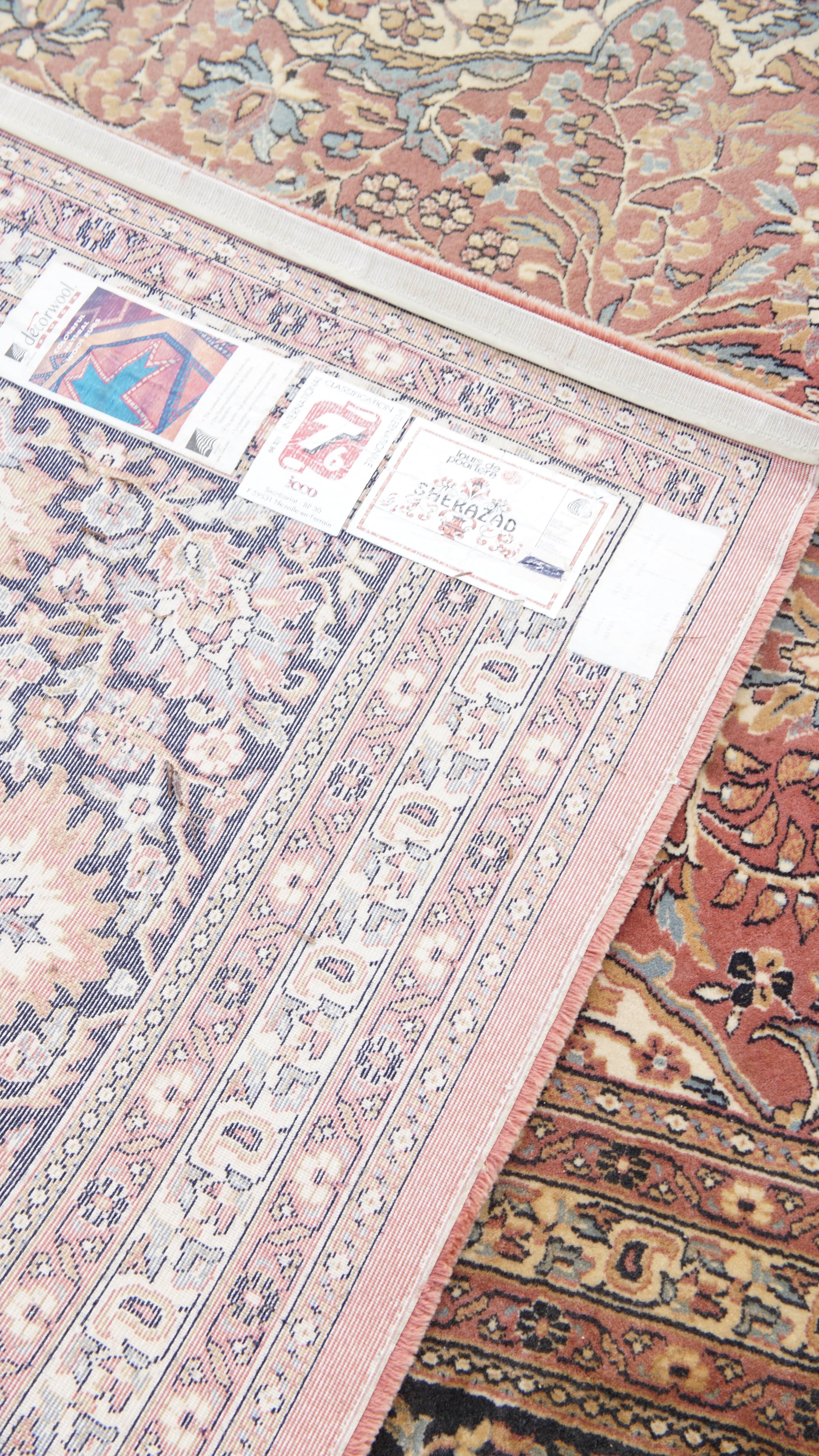 Großer Vintage-Wollteppich - 350x250cm im Angebot 4