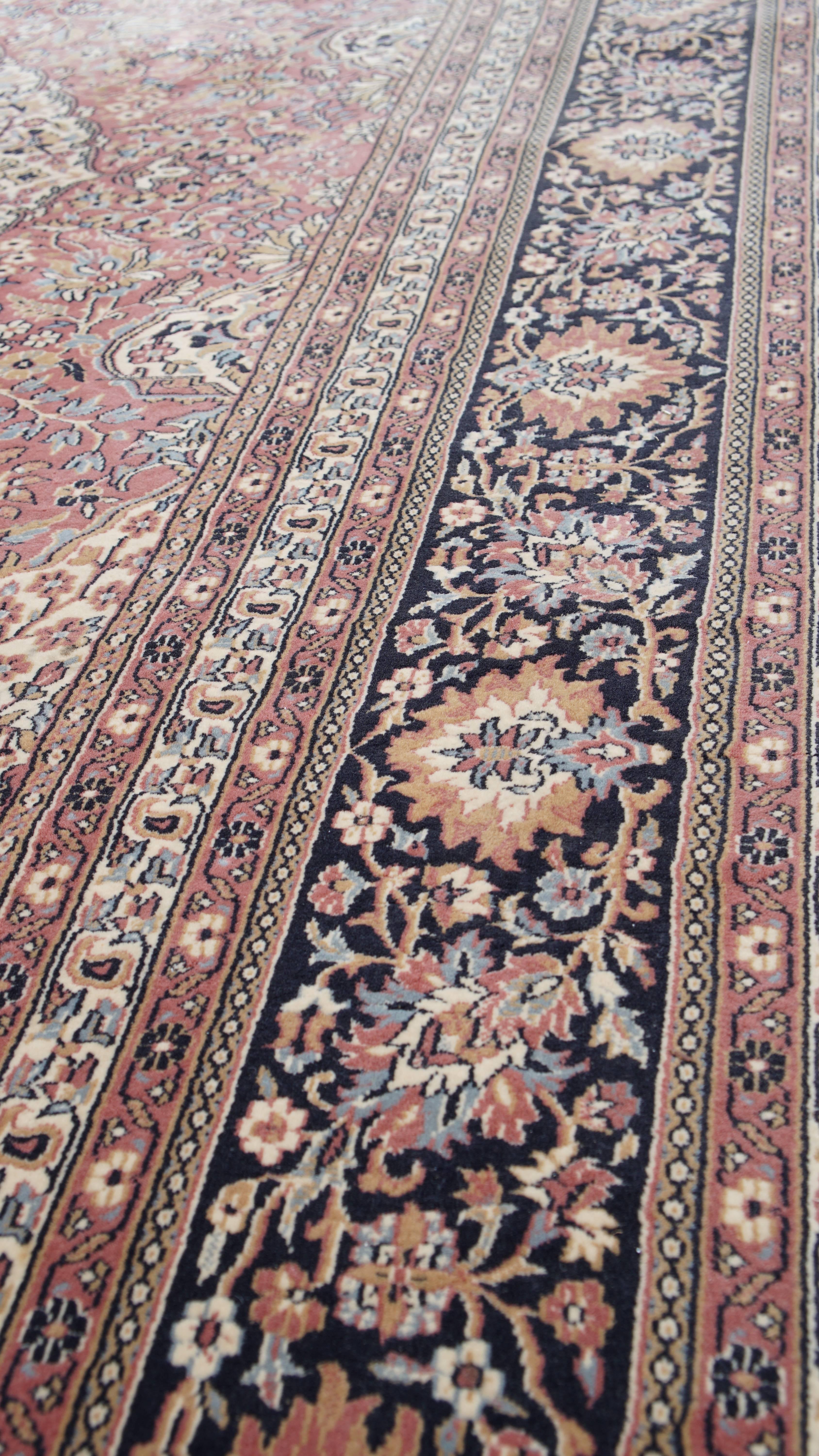 Großer Vintage-Wollteppich - 350x250cm im Zustand „Gut“ im Angebot in Harderwijk, NL