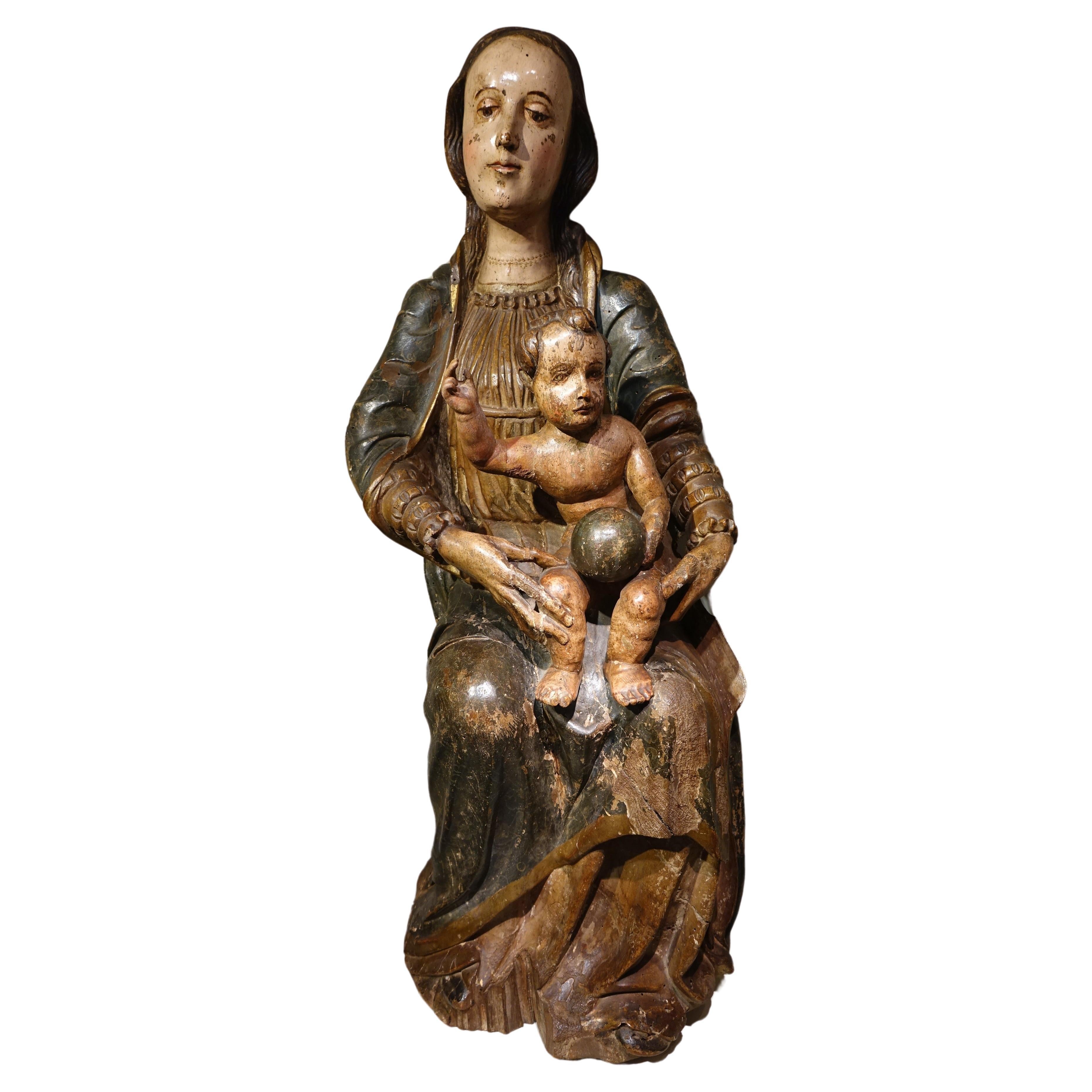 Grande Vierge et enfant en bois polychrome, Espagne, 16ème siècle en vente