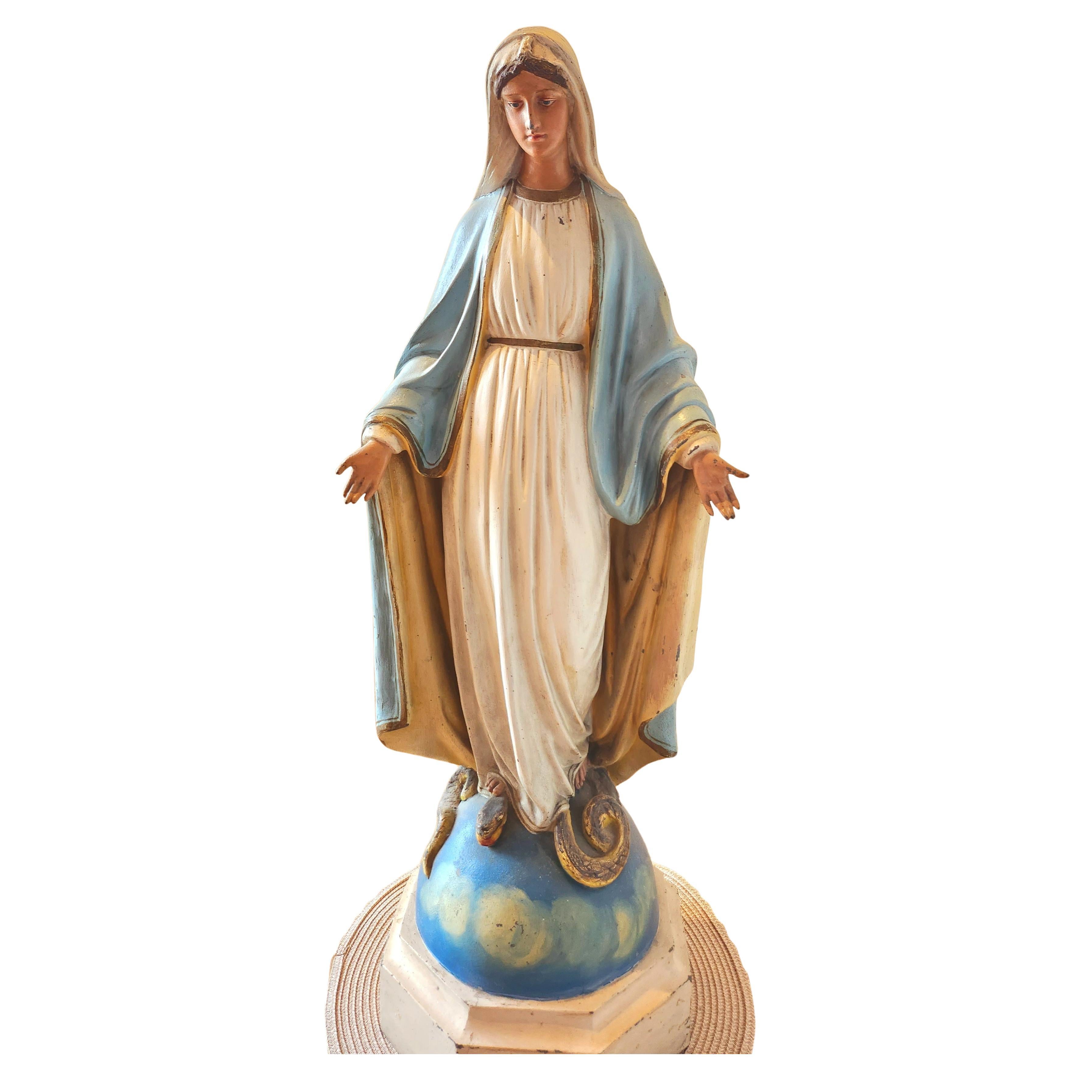 Estatua grande de la Virgen Casada de mediados de siglo en Bueno estado para la venta en Cairo, EG
