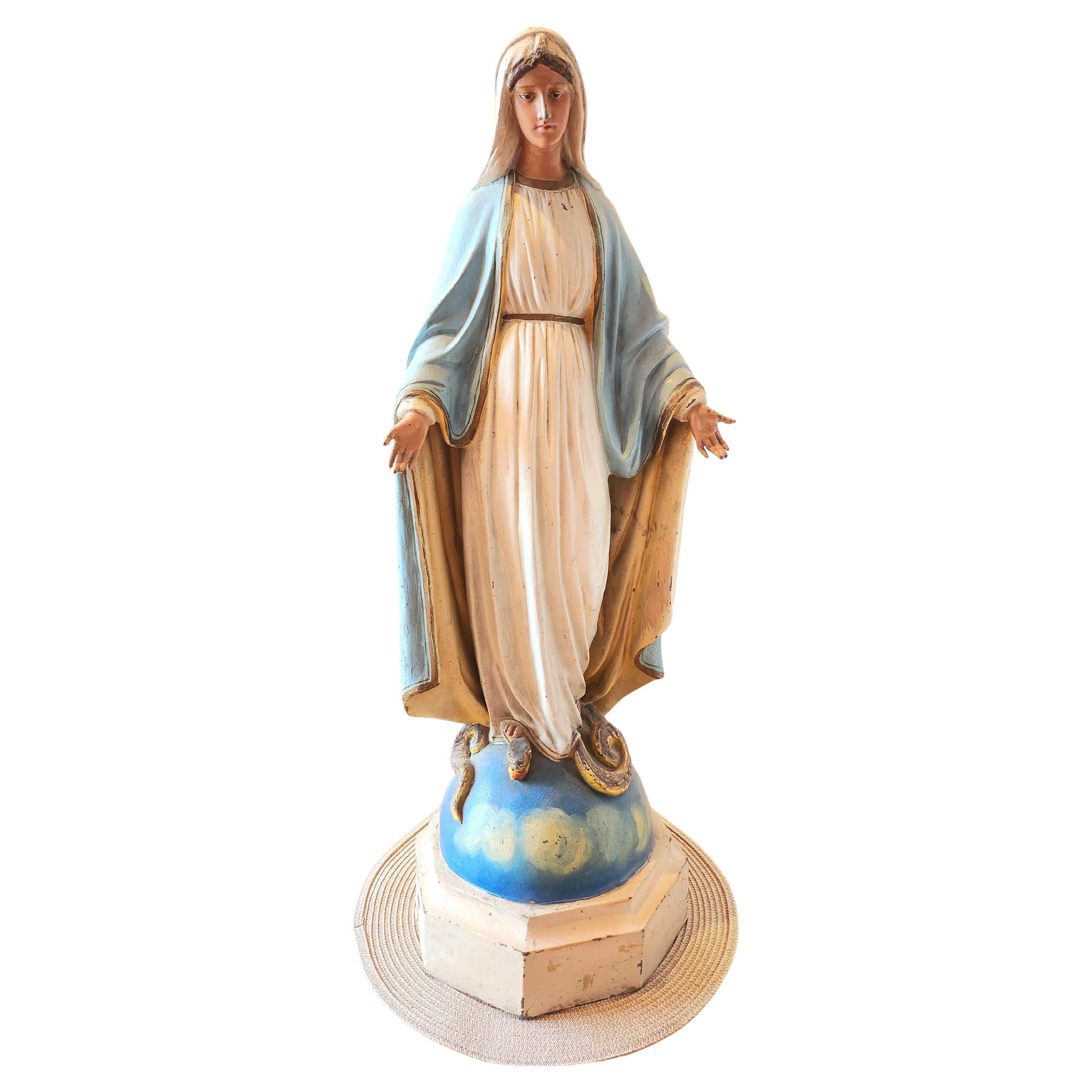 Estatua grande de la Virgen Casada de mediados de siglo en venta 2