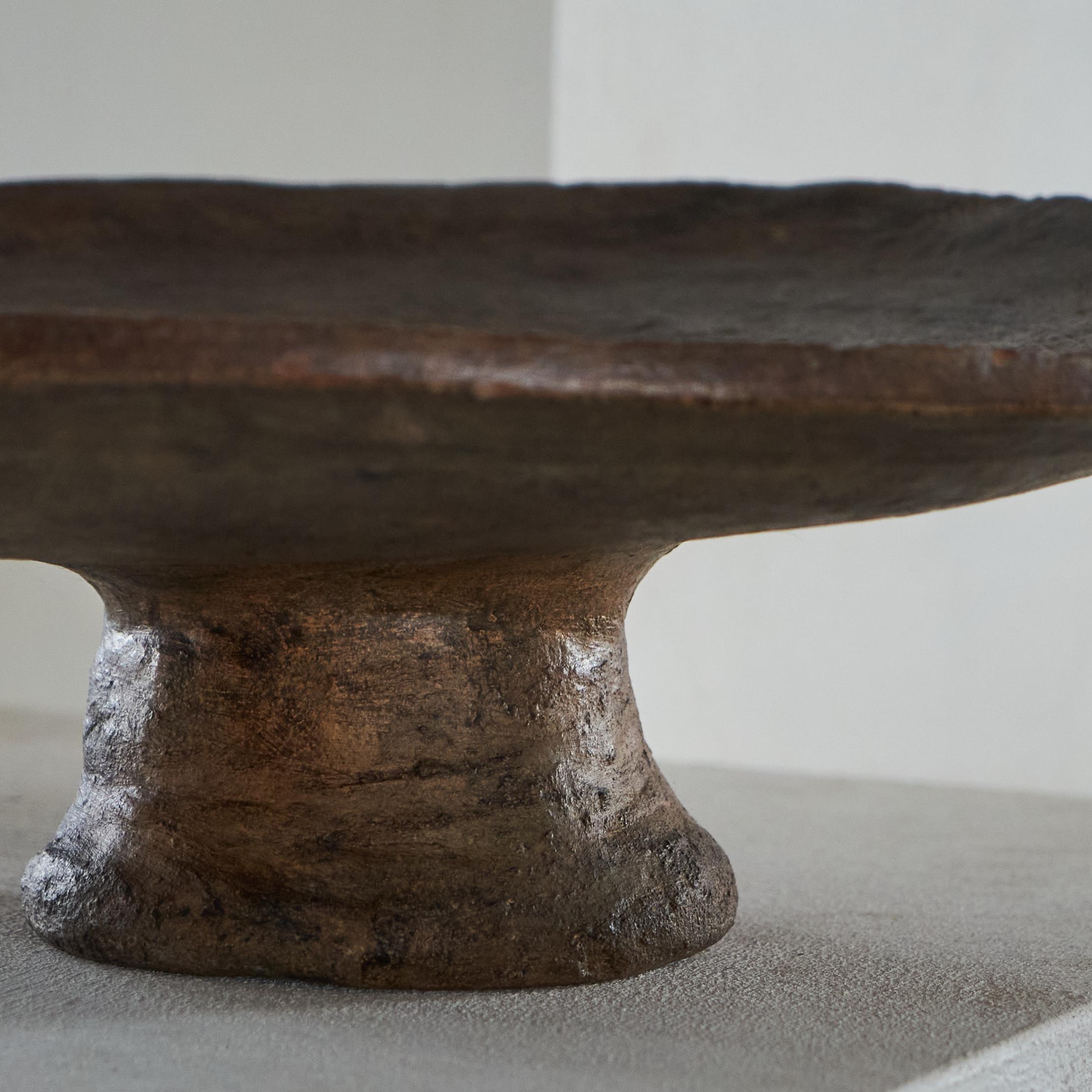 Primitif Grand centre de table ou bol de style Wabi Sabi en Studio Pottery