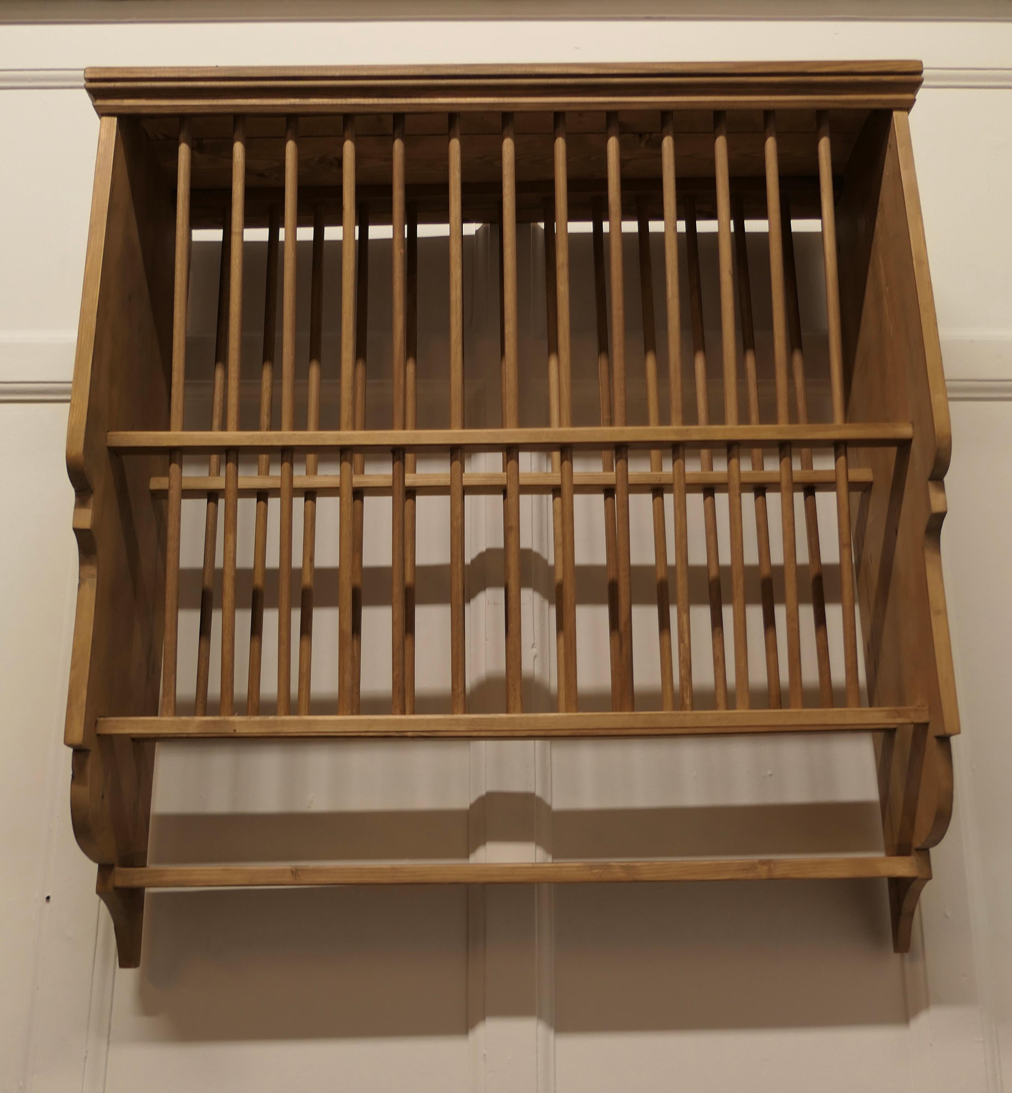 porte assiettes en bois