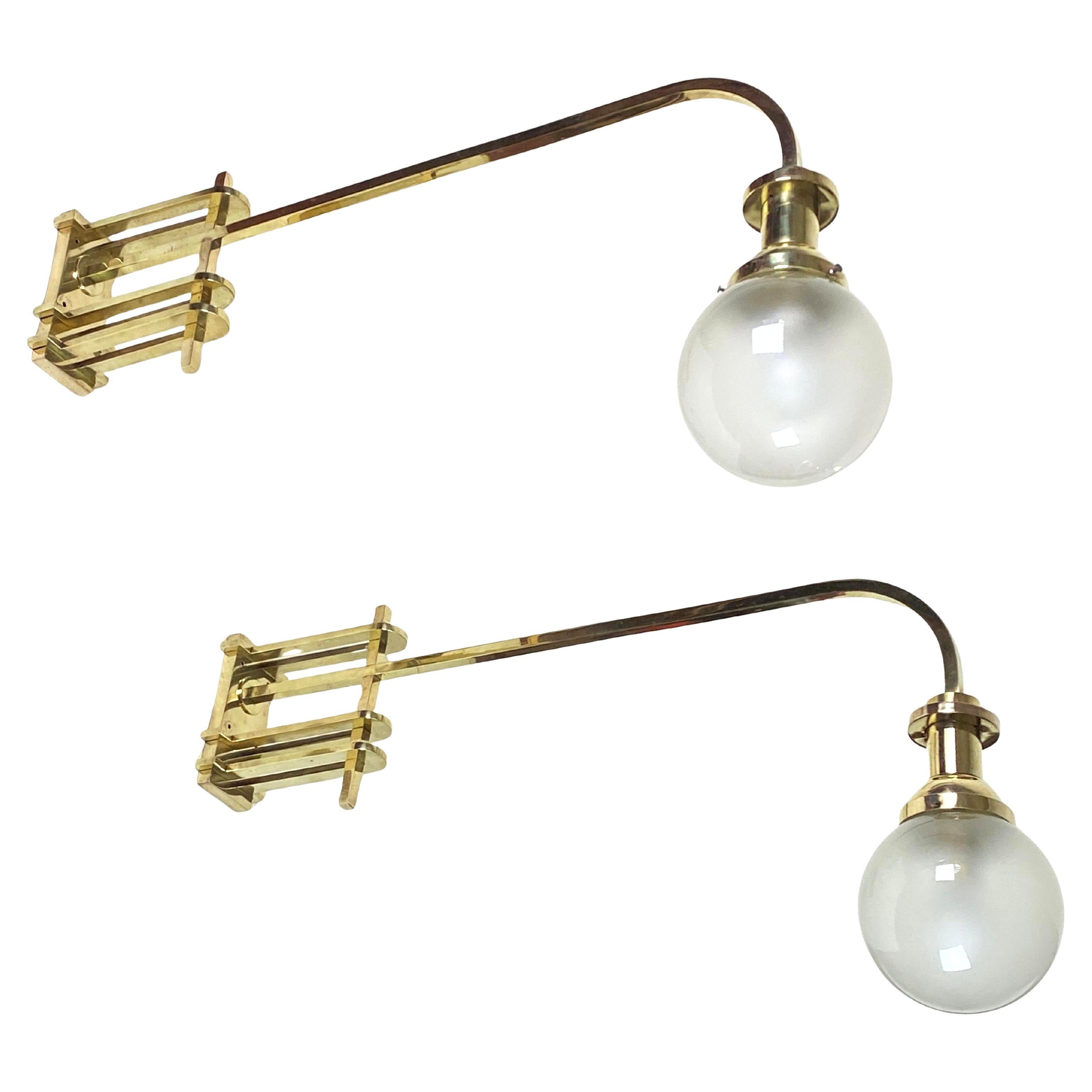 Apliques grandes, art nouveau geométrico, 1915ca en venta