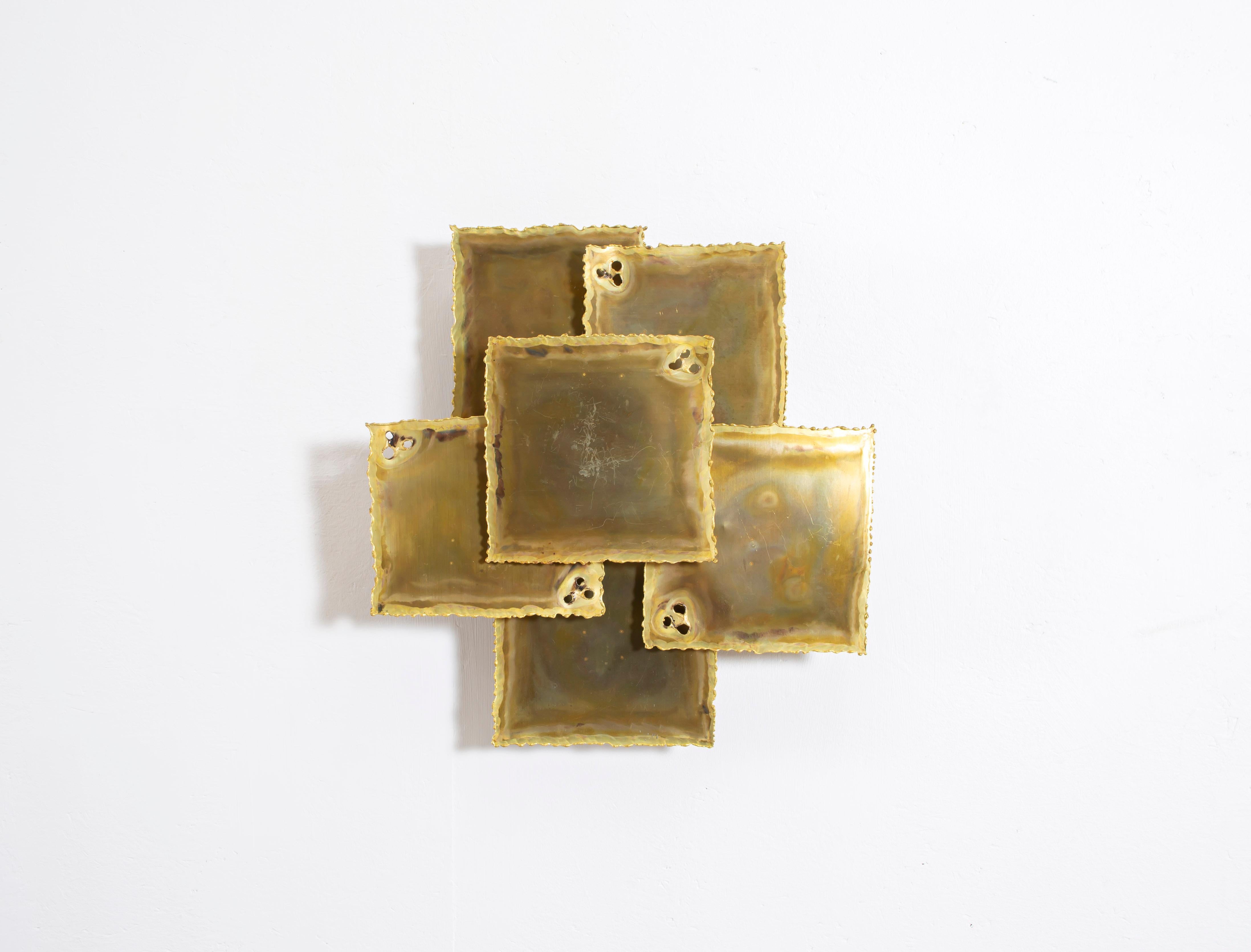 Mid-Century Modern Large Wall Light in Brass by Svend Aage Holm Sørensen, Denmark, 1970s For Sale