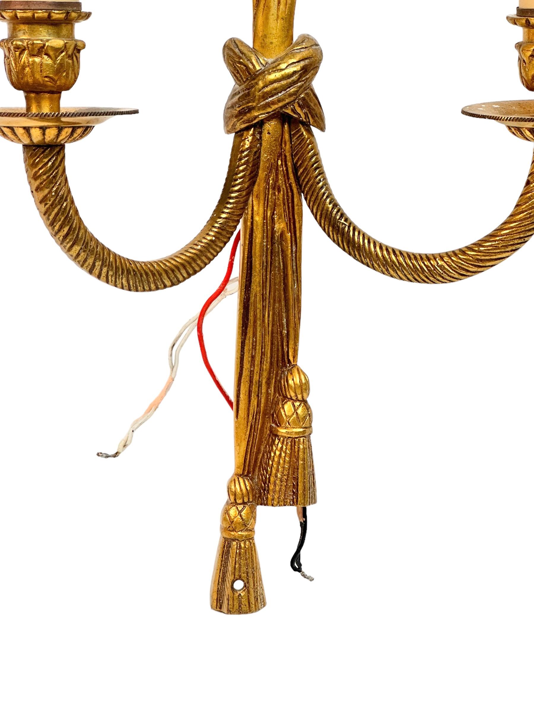 Large Wall Light  Sconce Gold Bronze Louis XVI Style with Ribbons, France  For Sale 1