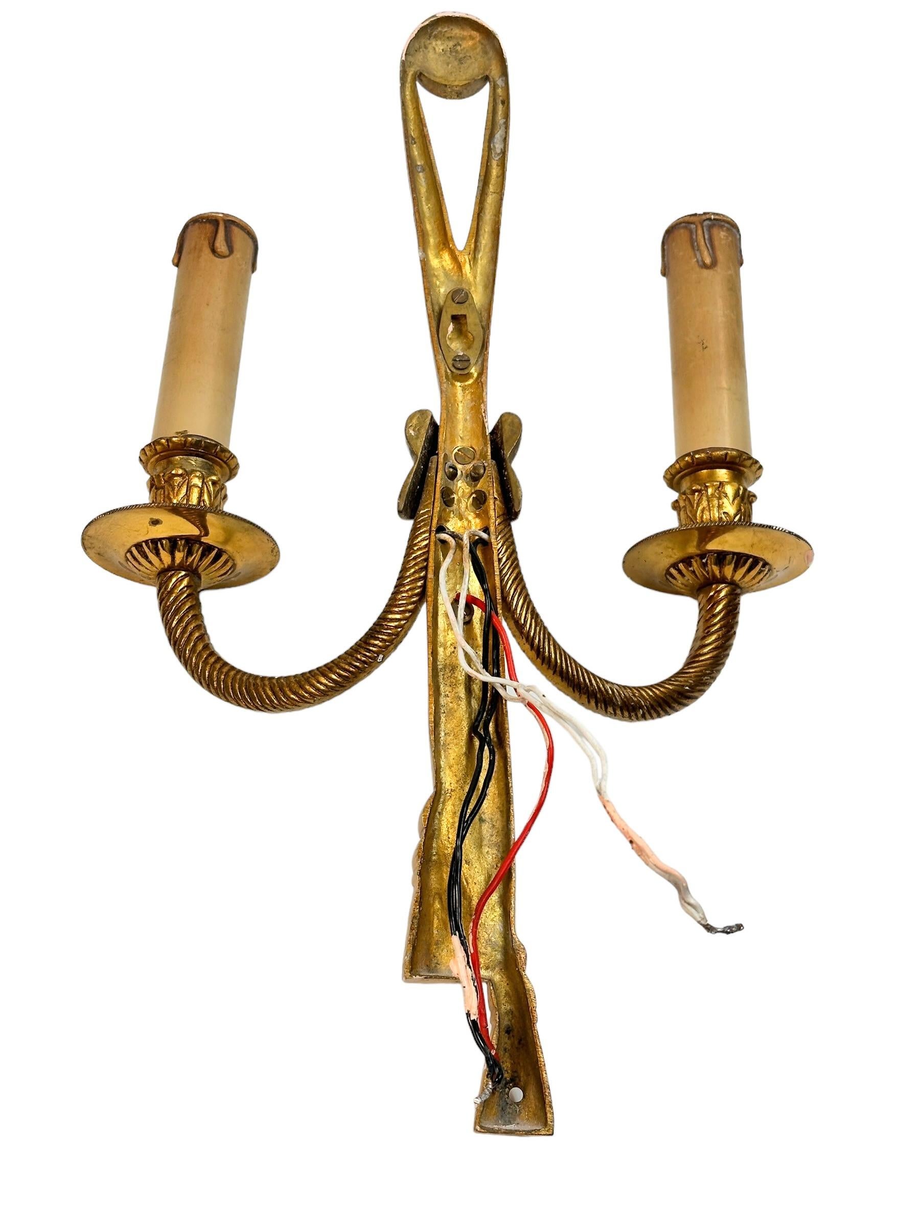 Large Wall Light  Sconce Gold Bronze Louis XVI Style with Ribbons, France  For Sale 2