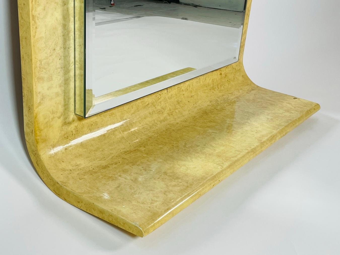 Grand miroir mural dans le style de Karl Springer en vente 3