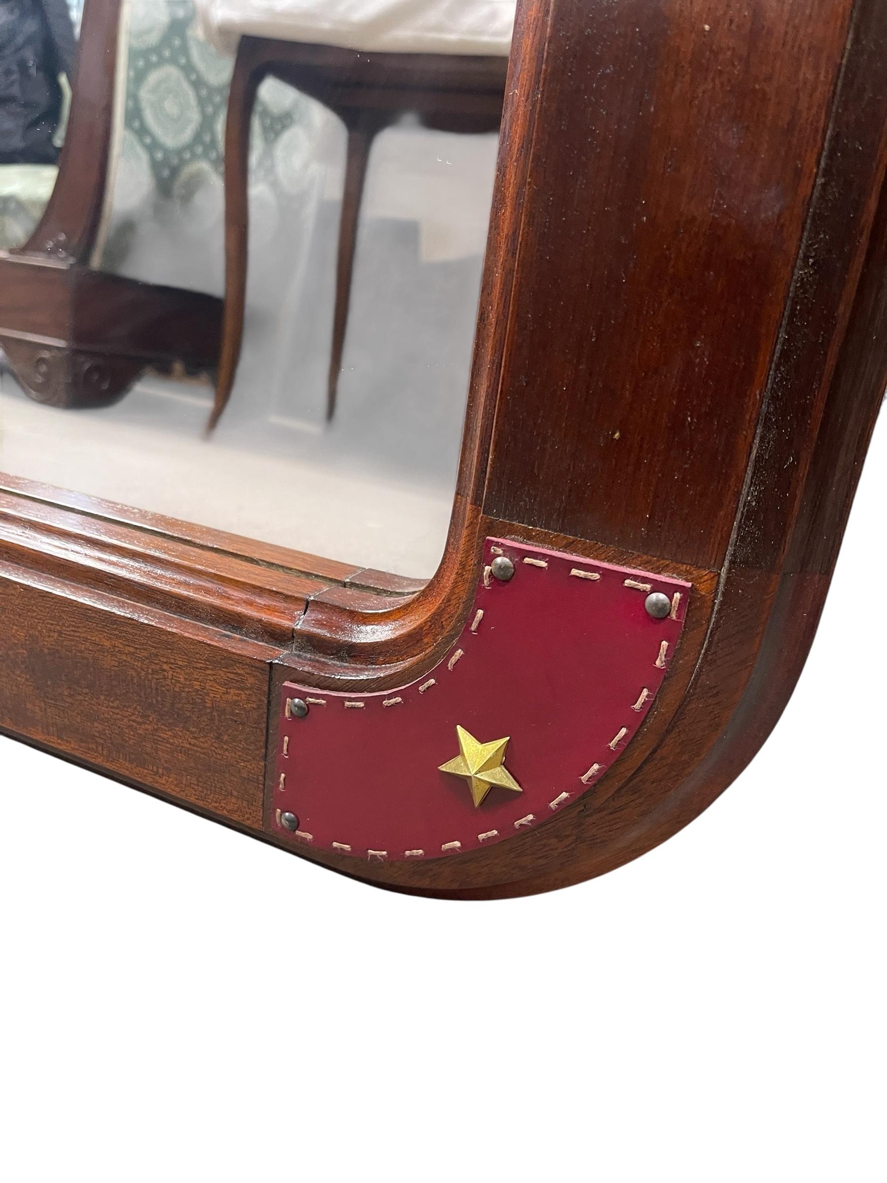 Large wall mirror with stitched leather by Jacques Adnet en vente 7