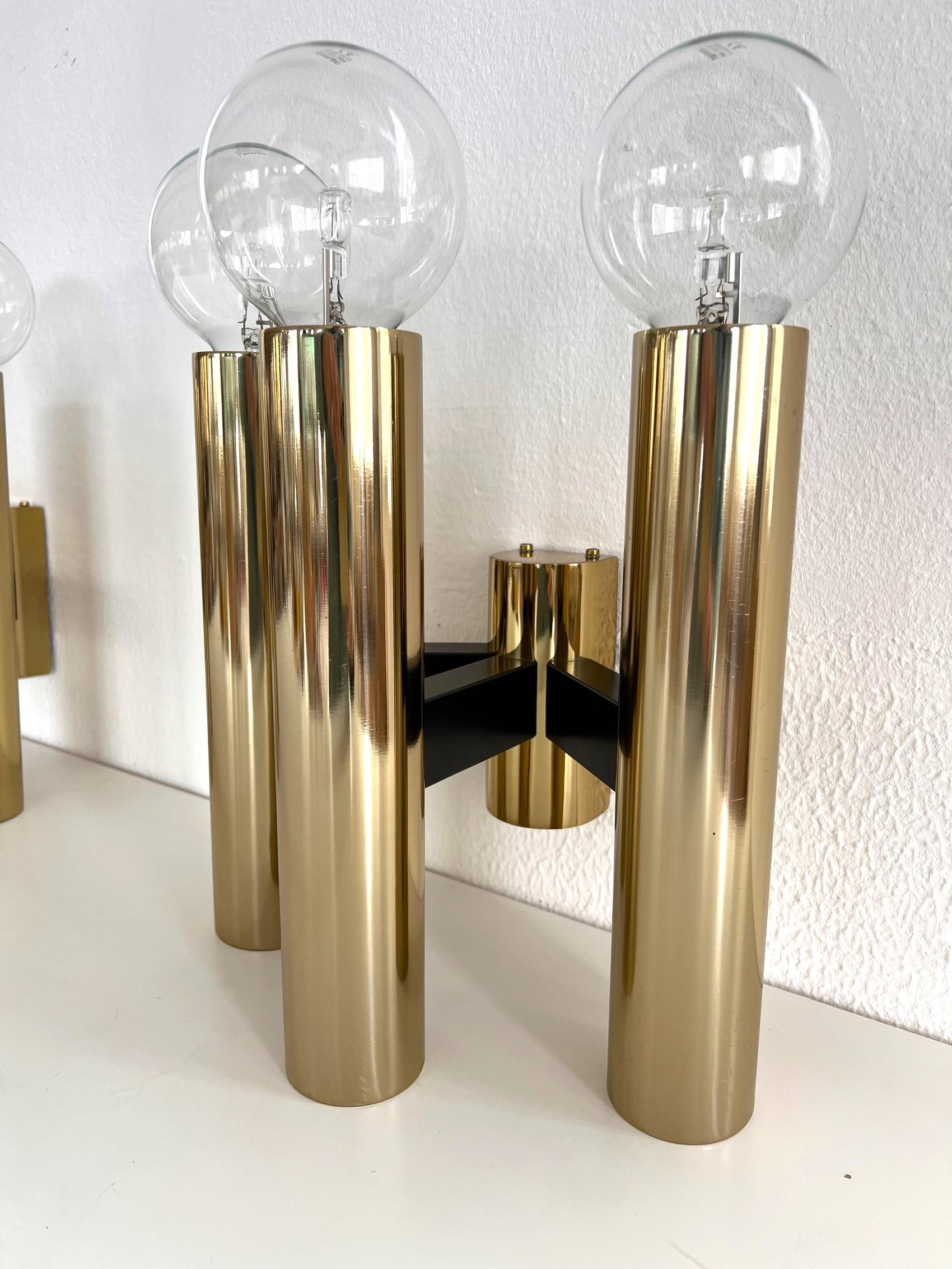 Jo Hammerborg para Fog & Mørup Apliques de gran tamaño, 1960 Metal en venta