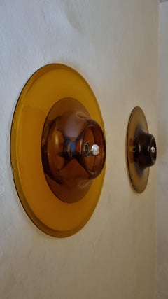 Large wall sconces mod. 820 designed by Pierre Cardin for Venini, 1975.