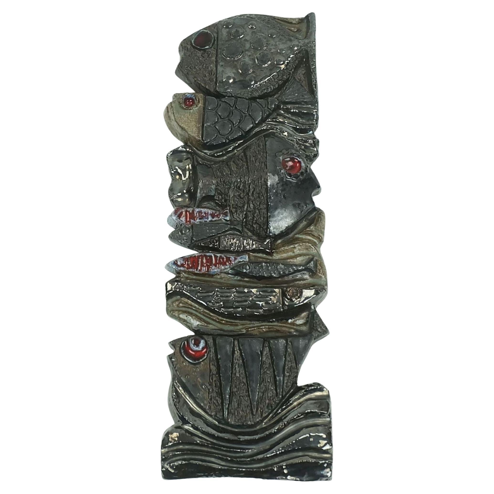 piastrella da parete di grandi dimensioni in ceramica con pesce in rilievo Elisabeth Vandeweghe Atelier A perignem belgiu