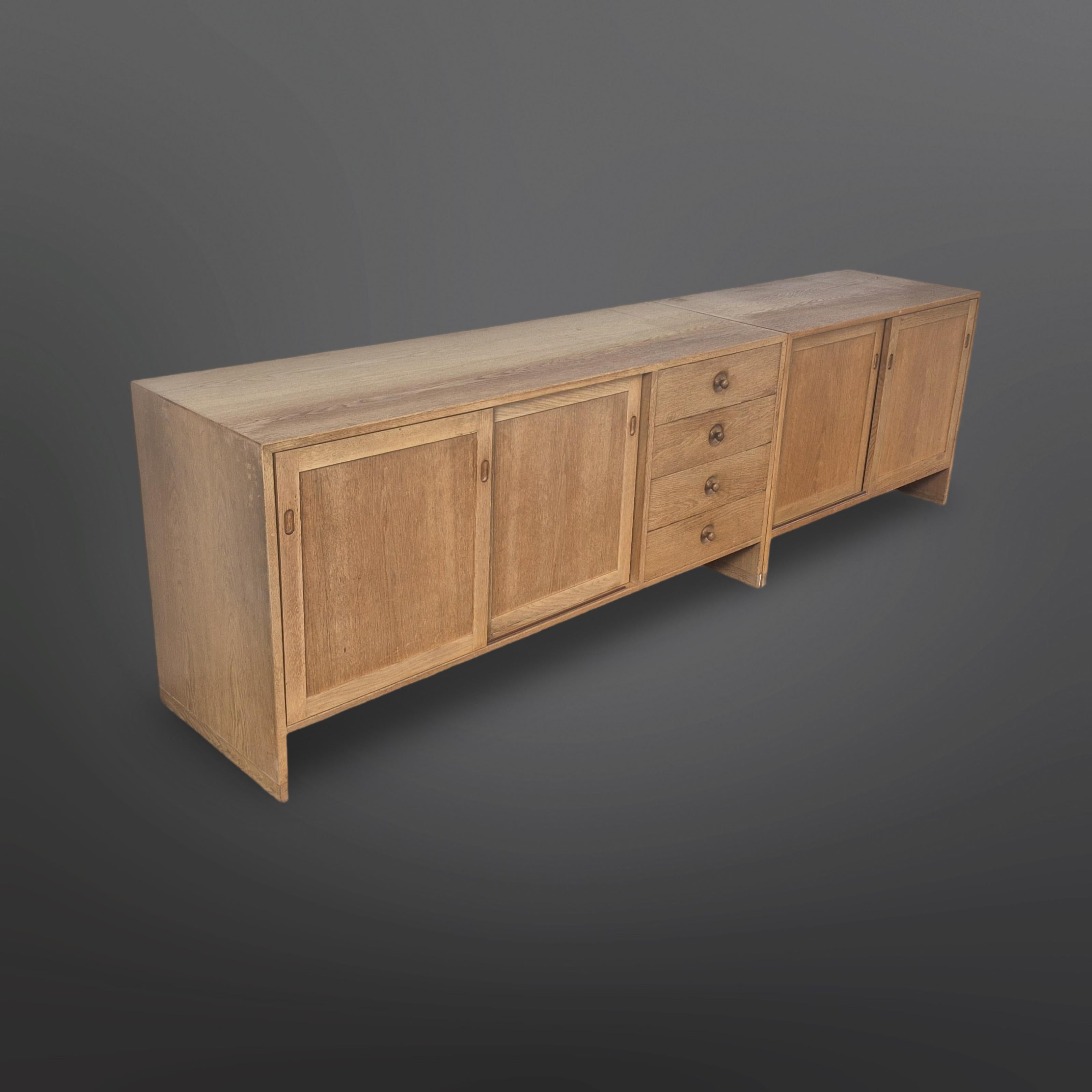Large wall unit by Hans Wegner for Ry møbler, Denmark 1970s im Angebot 5
