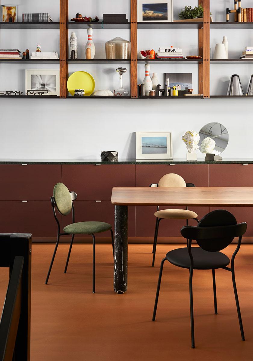 Grande table de salle à manger 