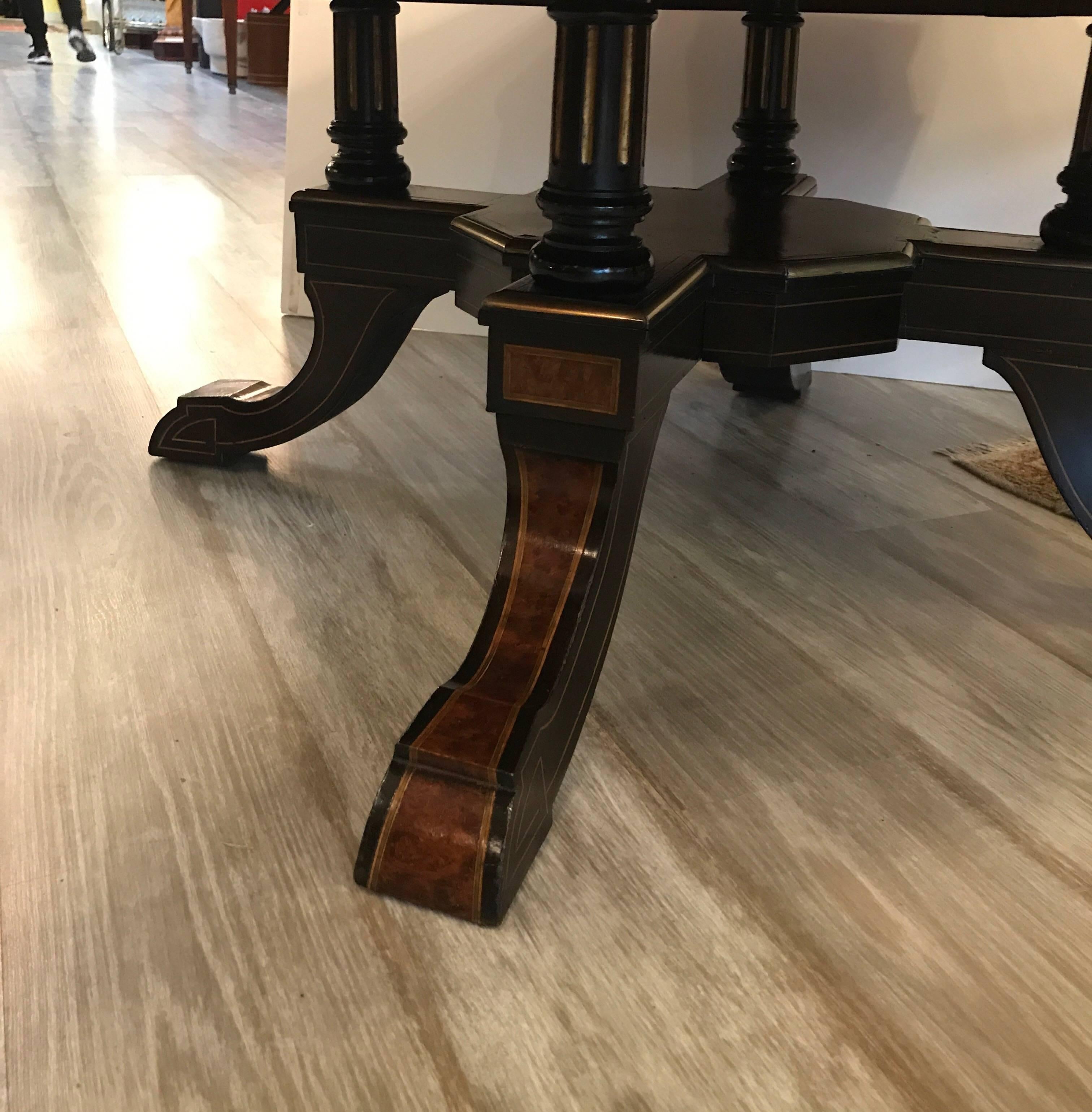 Large Napoleon III Walnut and Rosewood Cocktail Coffee Table 4
