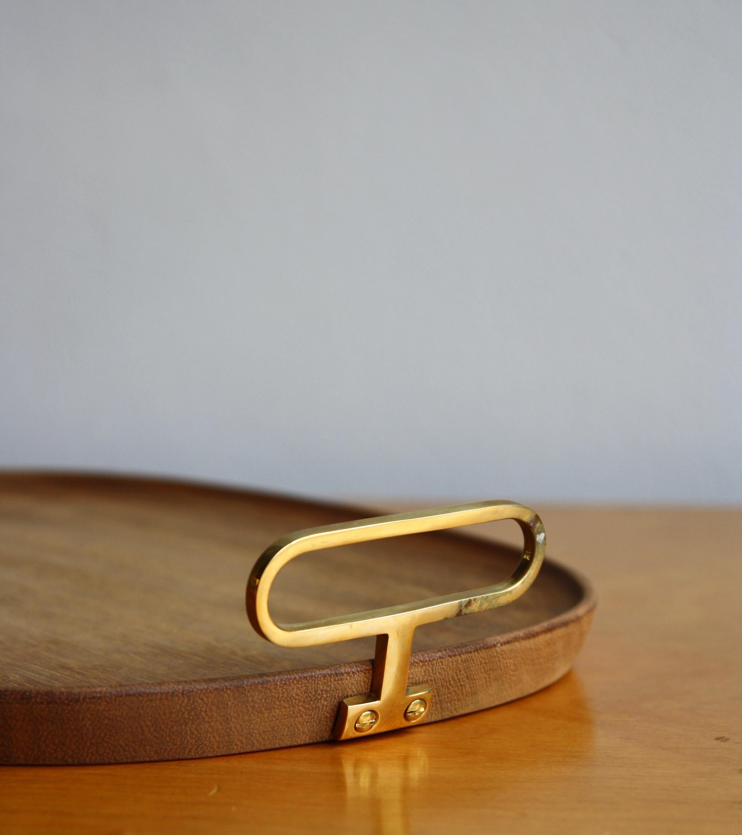 Large Walnut Oval Tray with Brass Handles Made by Carl Auböck In Excellent Condition In London, GB