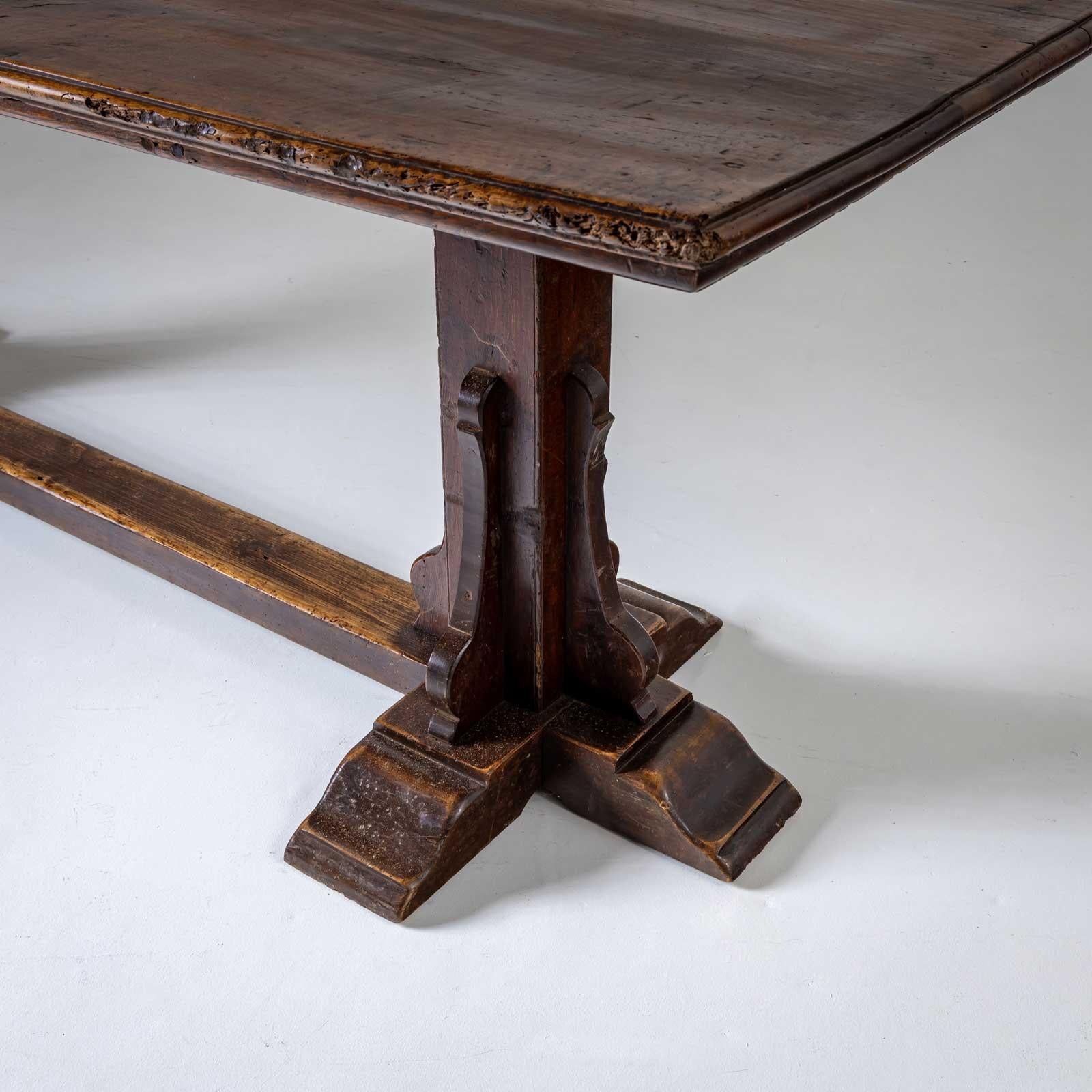 Grande table de réfectoire en noyer, Italie, XVIIIe siècle Bon état - En vente à Greding, DE