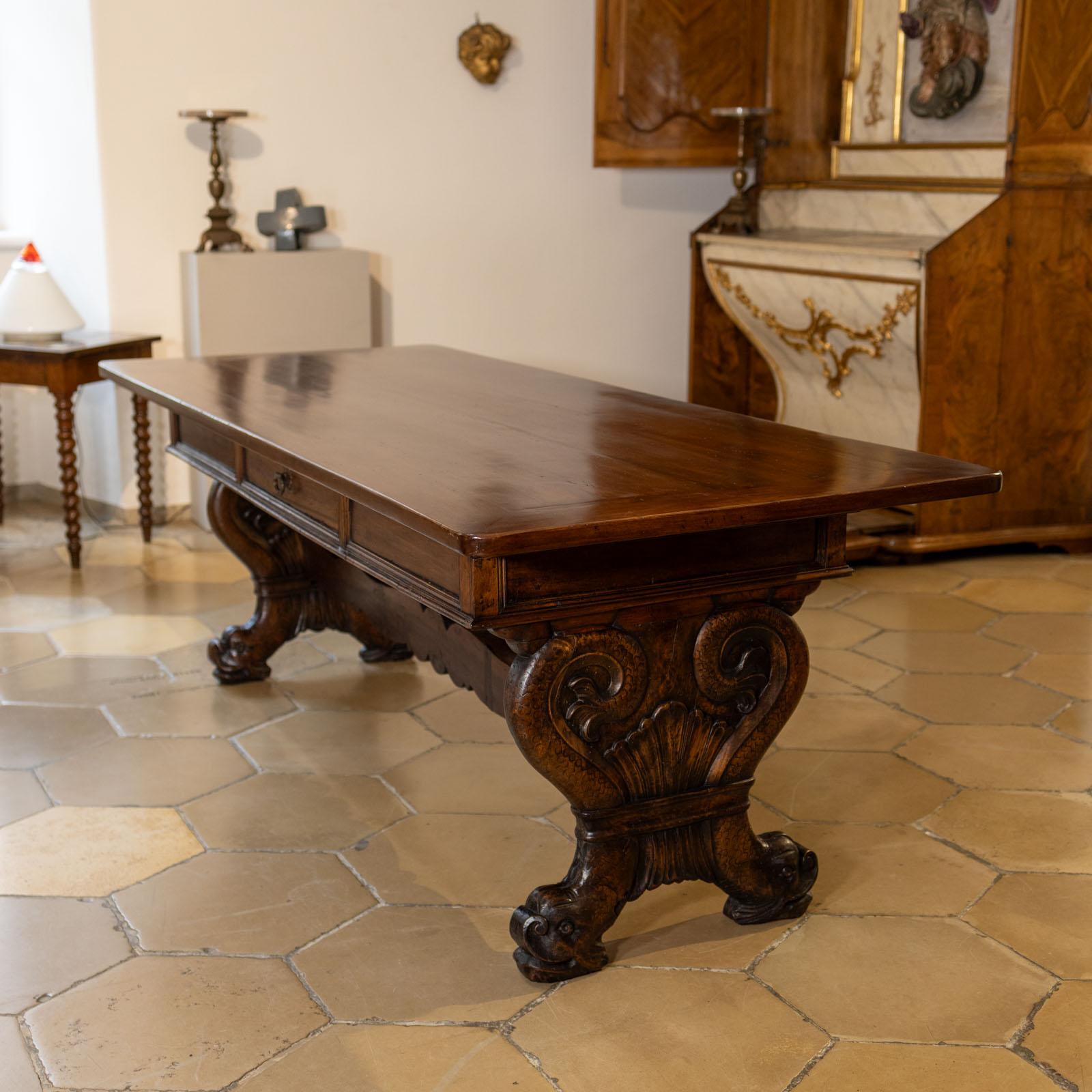 18th Century and Earlier Large Walnut Renaissance Table, 17th / 19th Century