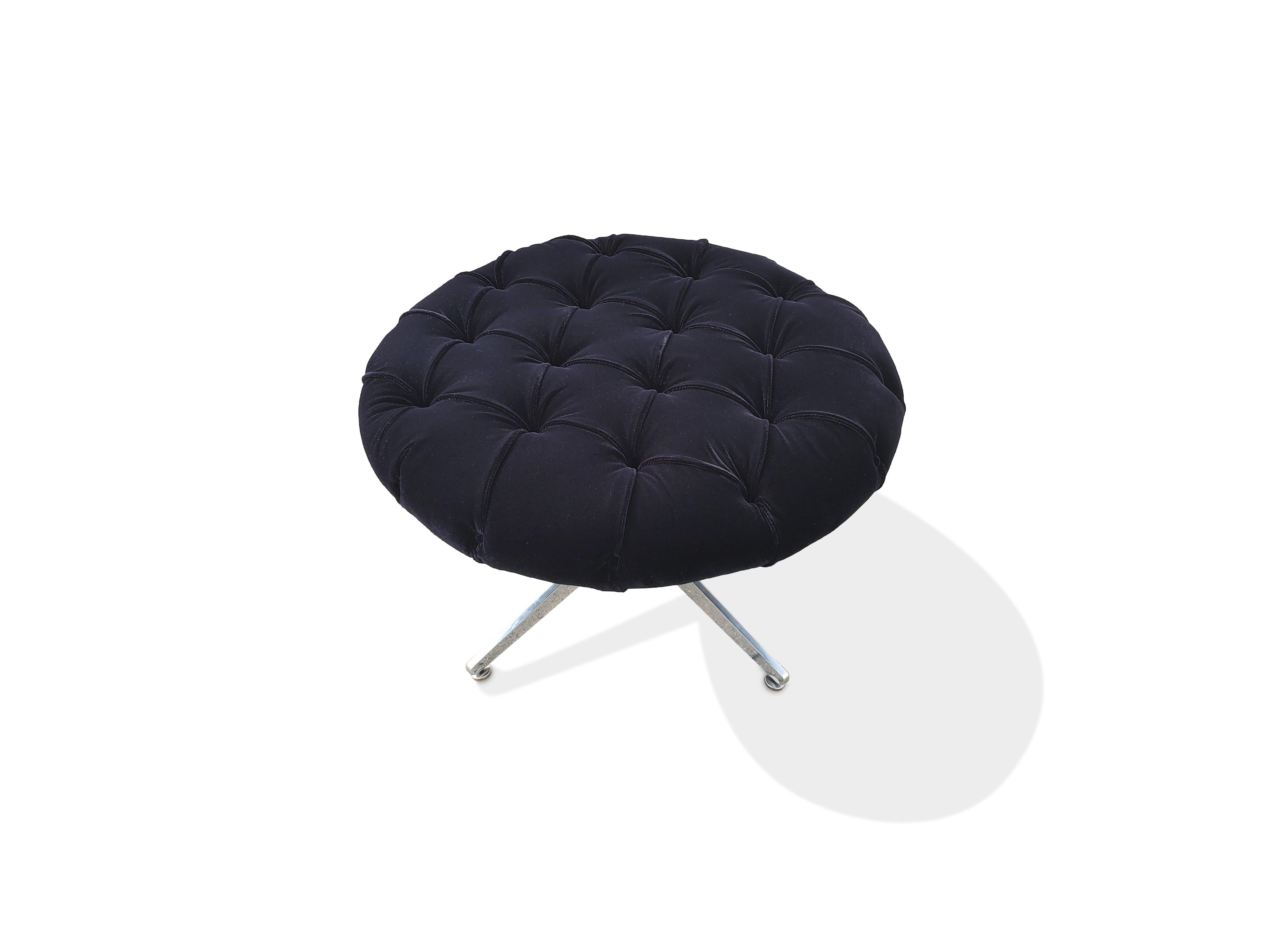 Aluminum Large Ward Bennett Round Swivel Ottoman