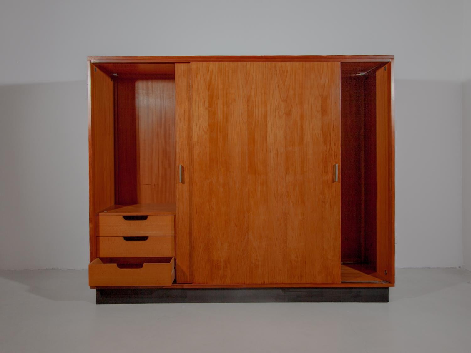 Large Wardrobe designed by Alfred Hendrickx, 1960s for Belform, Belgium For Sale 2