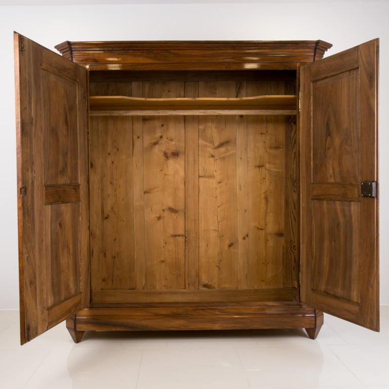 Large Wardrobe in Solid Walnut Wood, Germany, Early 19th Century For