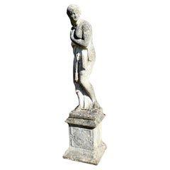 Large Weathered Garden Statue of Venus  A Large stone Statue of Venus