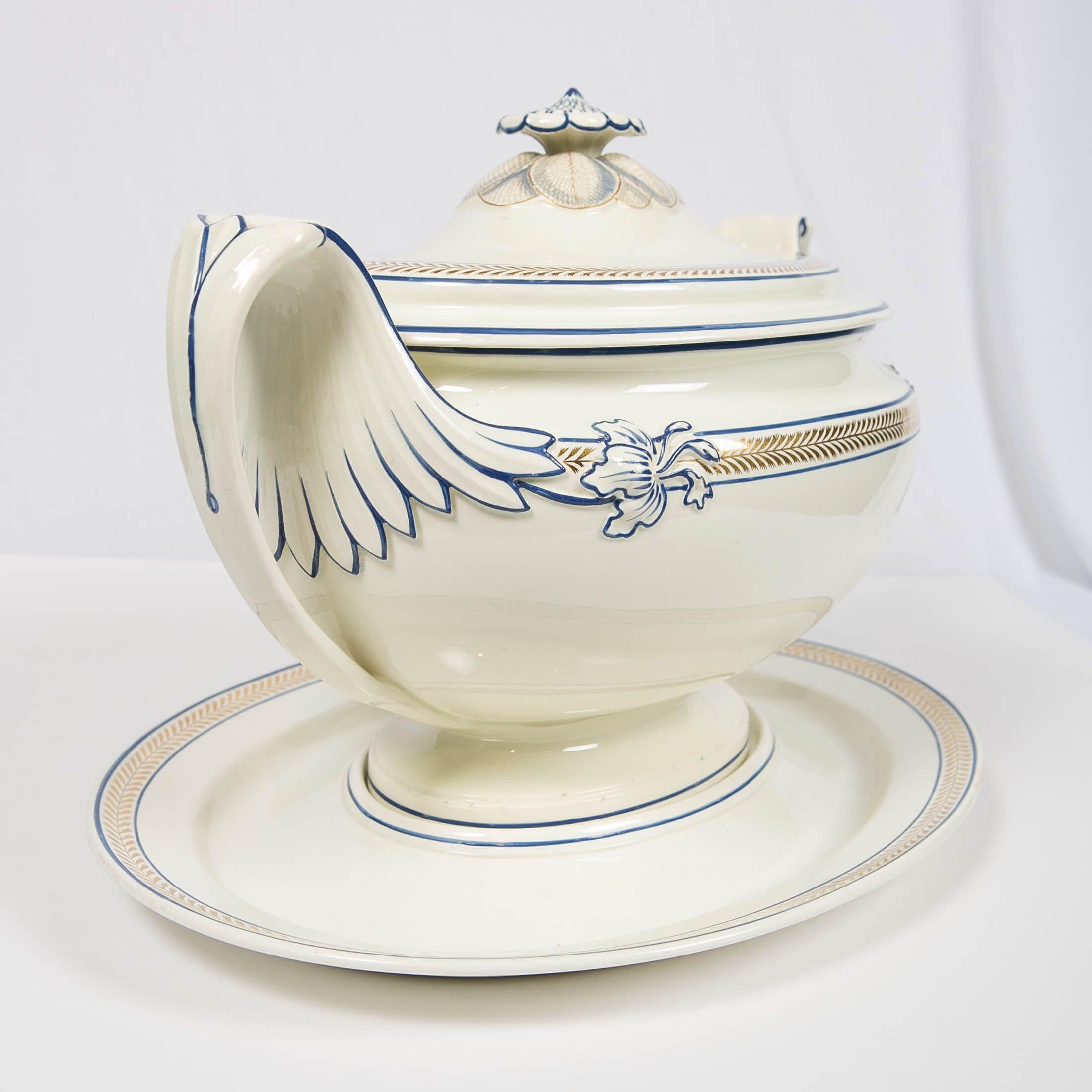 wedgwood soup tureen antique