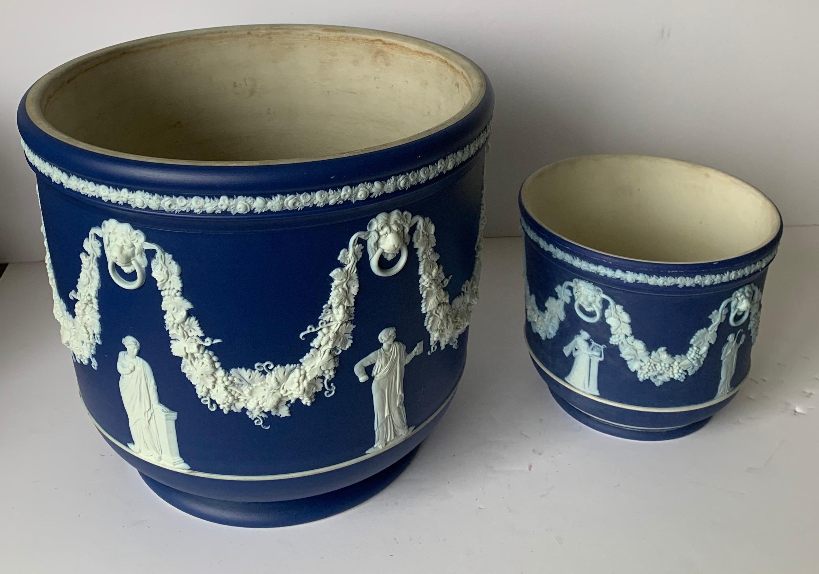 Large Wedgwood Dark Blue Jasperware Jardinière 3