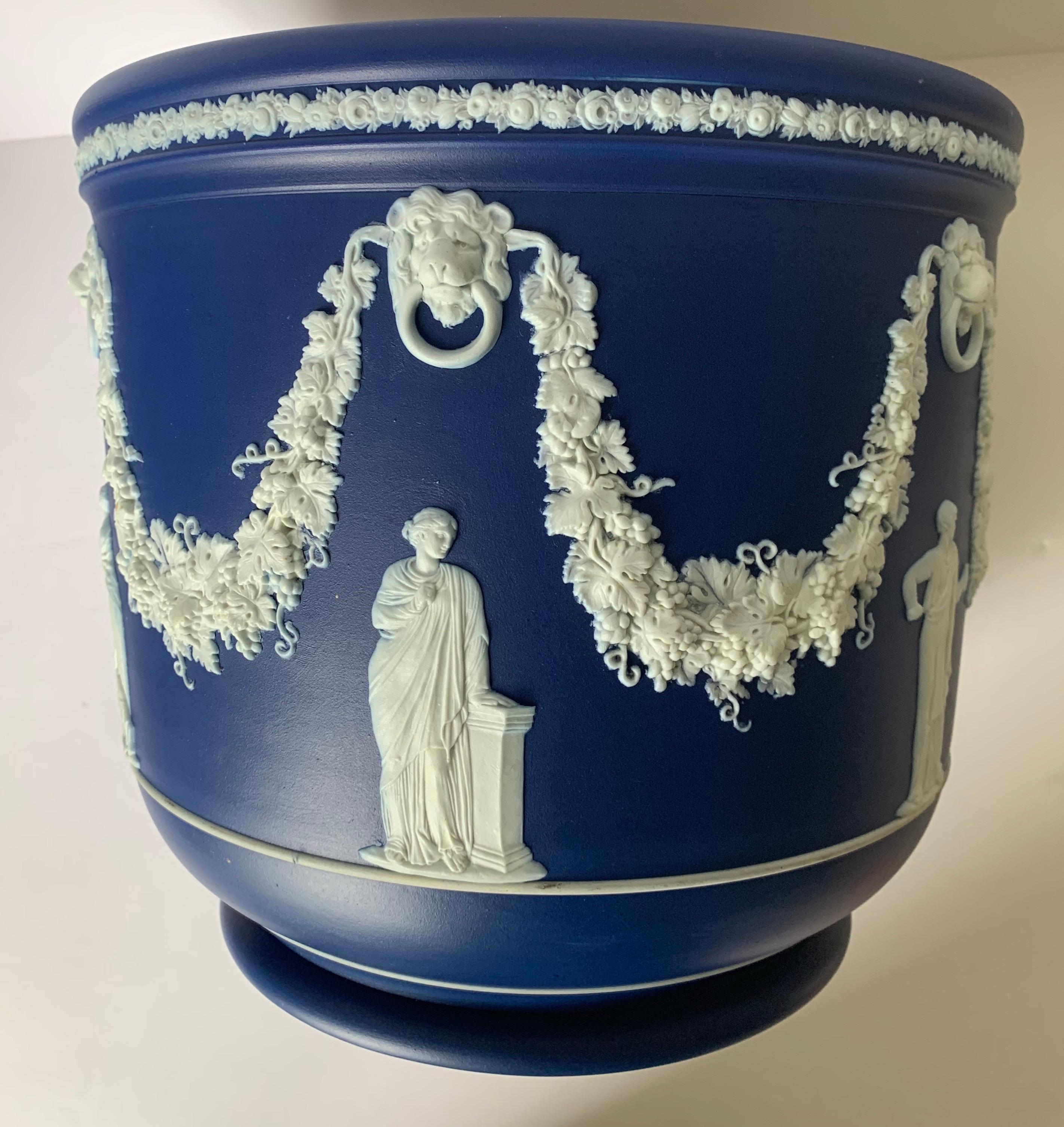 wedgwood jardiniere