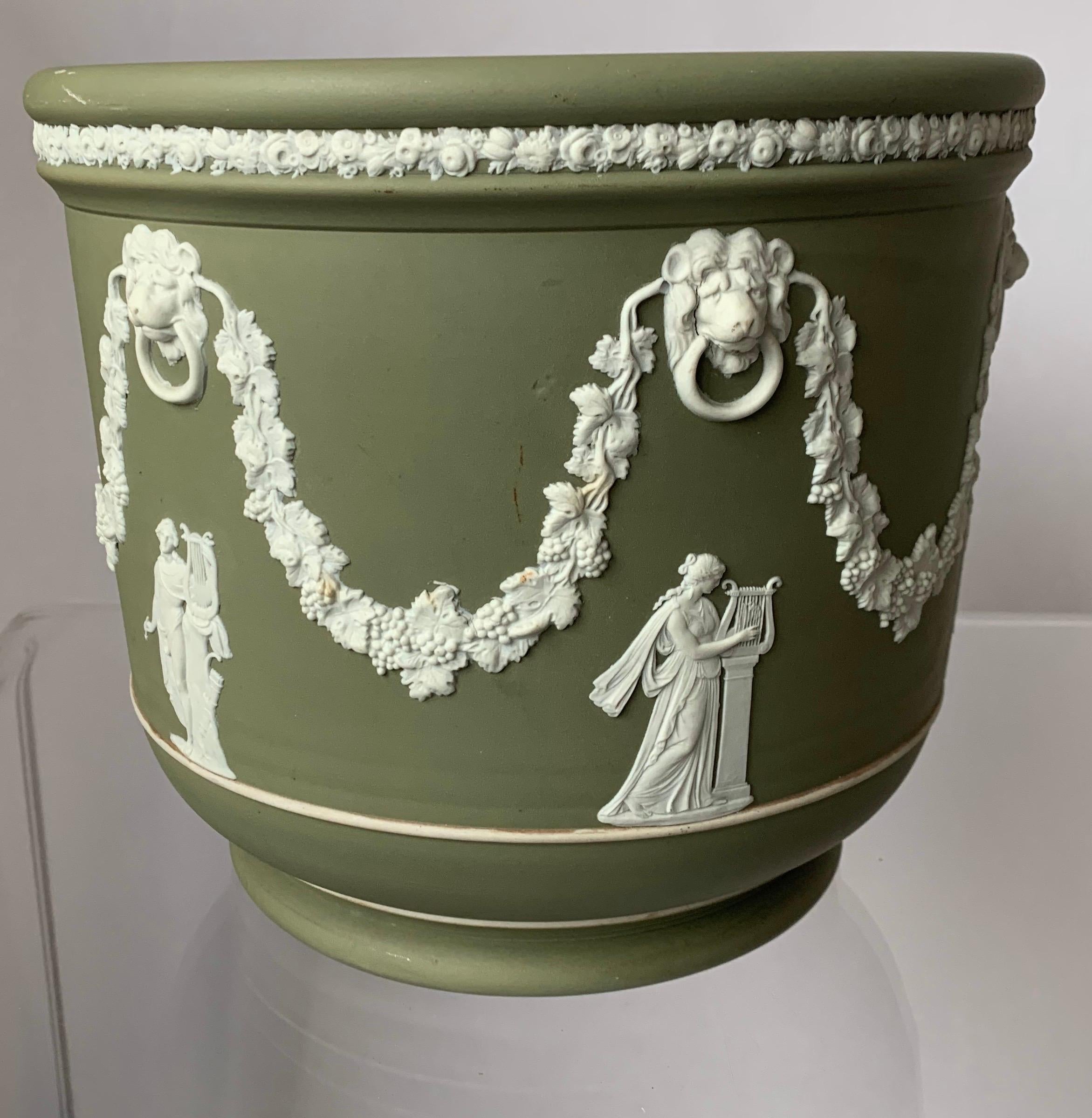 wedgwood jardiniere