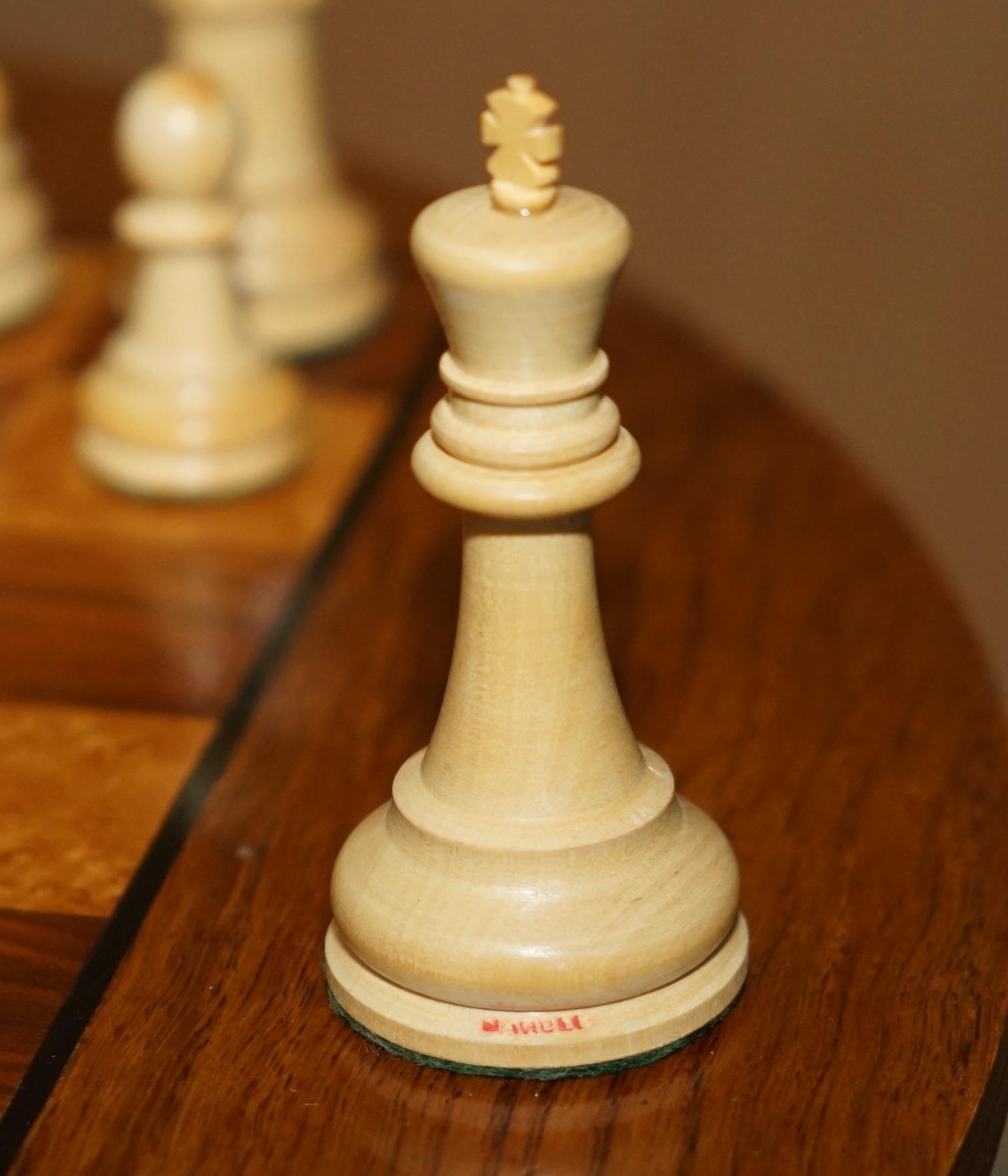 GRANDE SET DI SCACCHI D'EPOCA DI JACQUE STAUNTON CHESSMAN STAMPED SCATOLA ORIGINALE in vendita 4