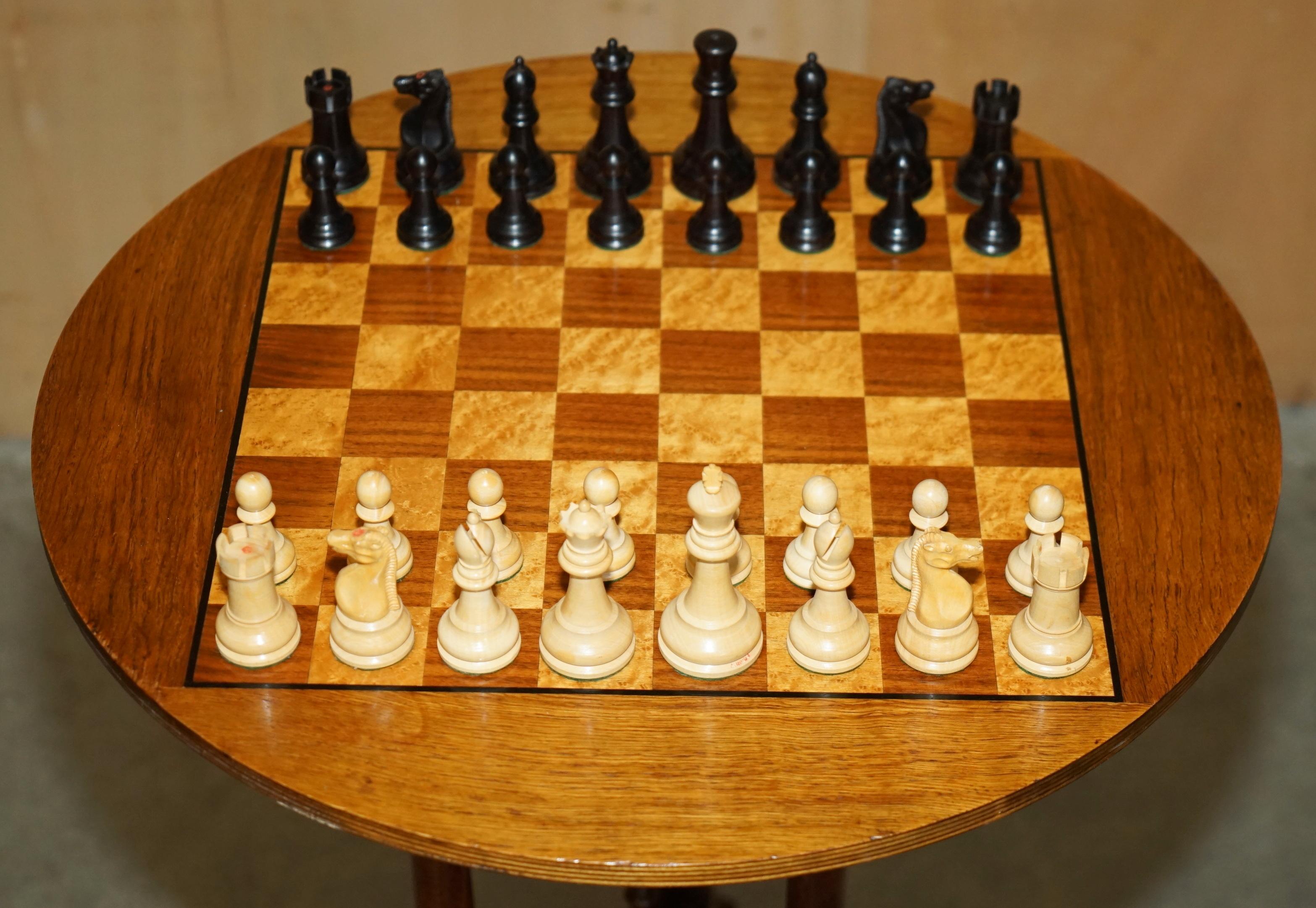 GRANDE SET DI SCACCHI D'EPOCA DI JACQUE STAUNTON CHESSMAN STAMPED SCATOLA ORIGINALE In condizioni buone in vendita a West Sussex, Pulborough