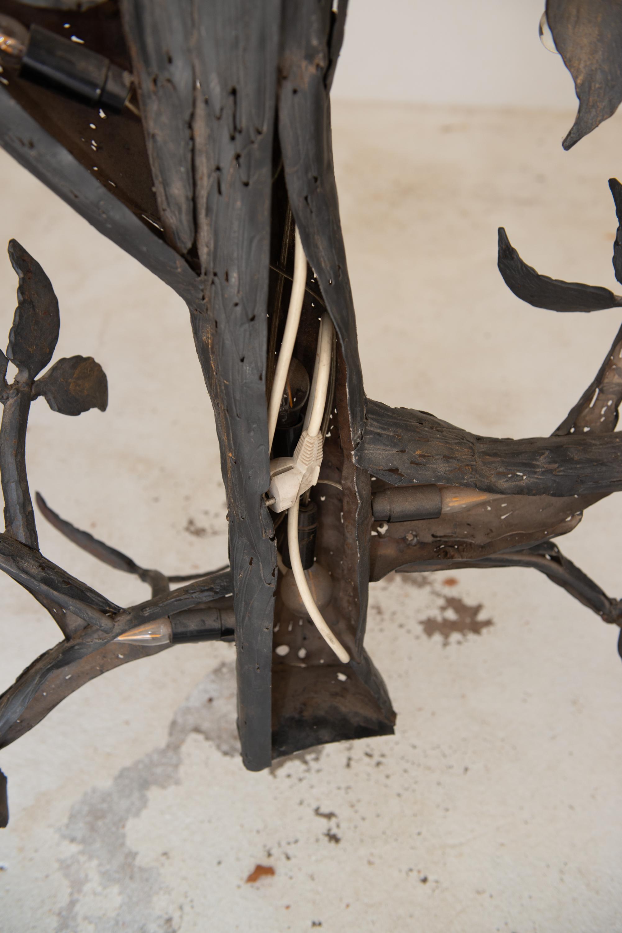Große geschweißte Metallbaum-Wandskulptur, vom belgischen Bildhauer Omer de Ridder im Angebot 7