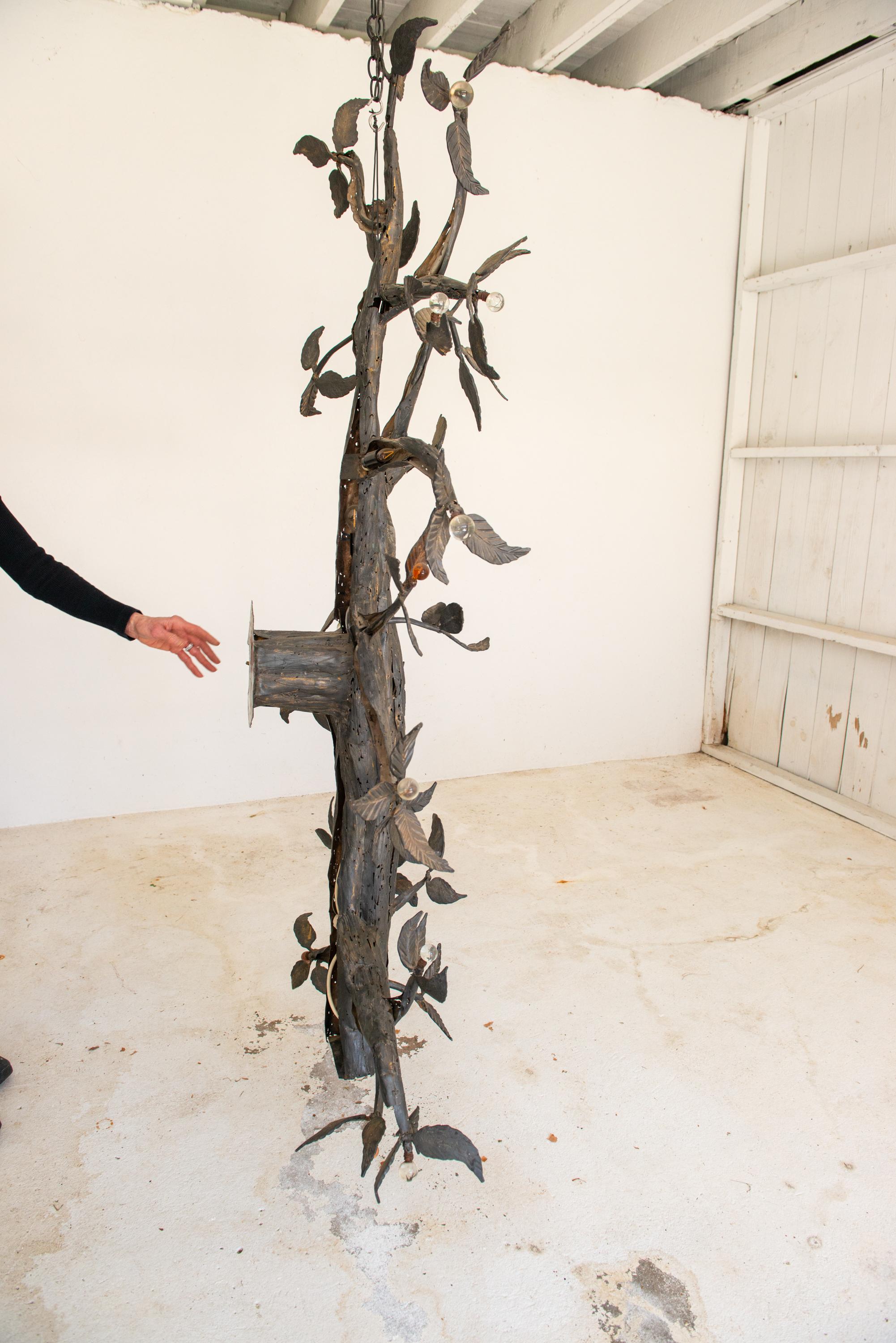 Große geschweißte Metallbaum-Wandskulptur, vom belgischen Bildhauer Omer de Ridder im Zustand „Gut“ im Angebot in Stamford, CT