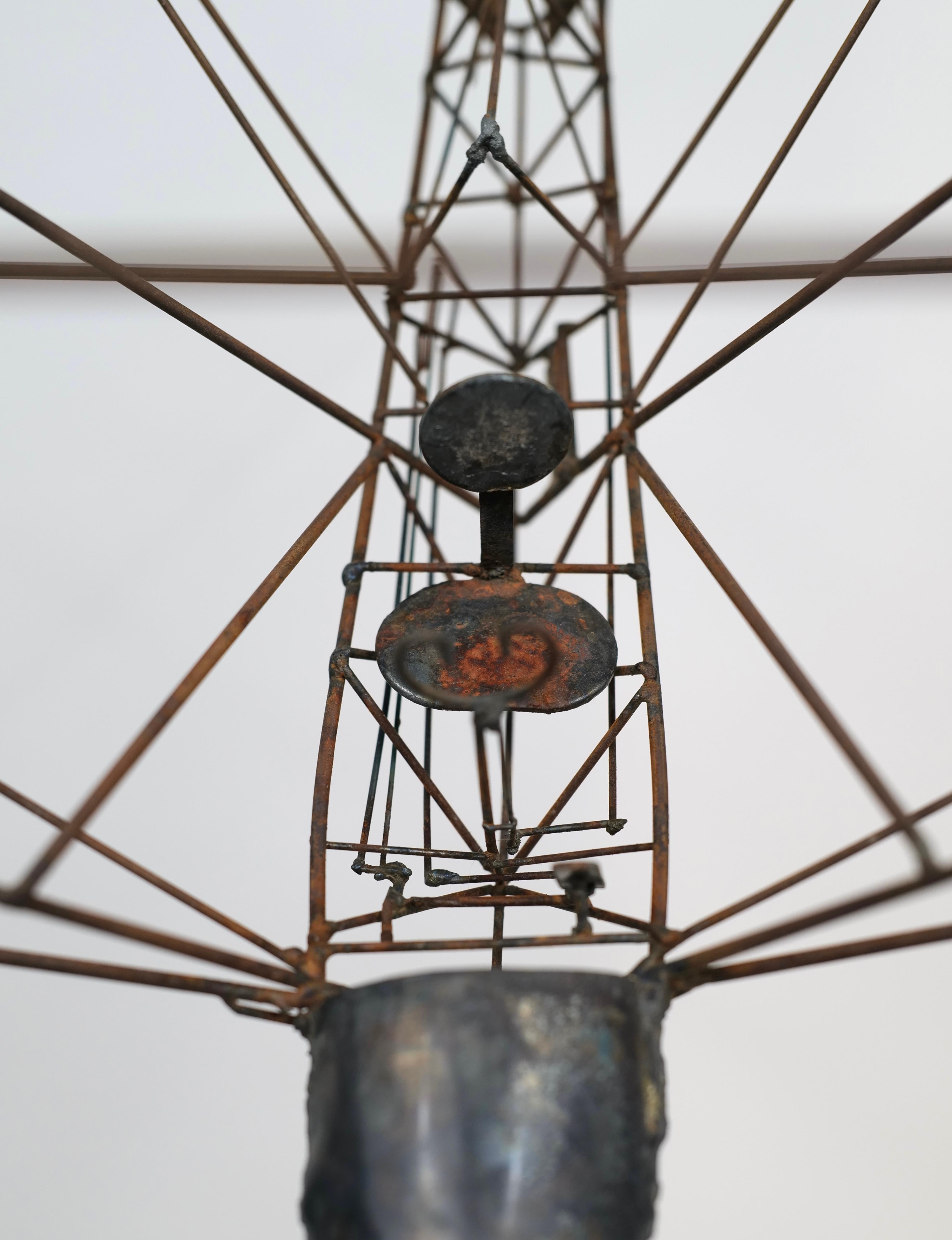 Scultura di aeroplano in filo metallico saldato di grandi dimensioni 3