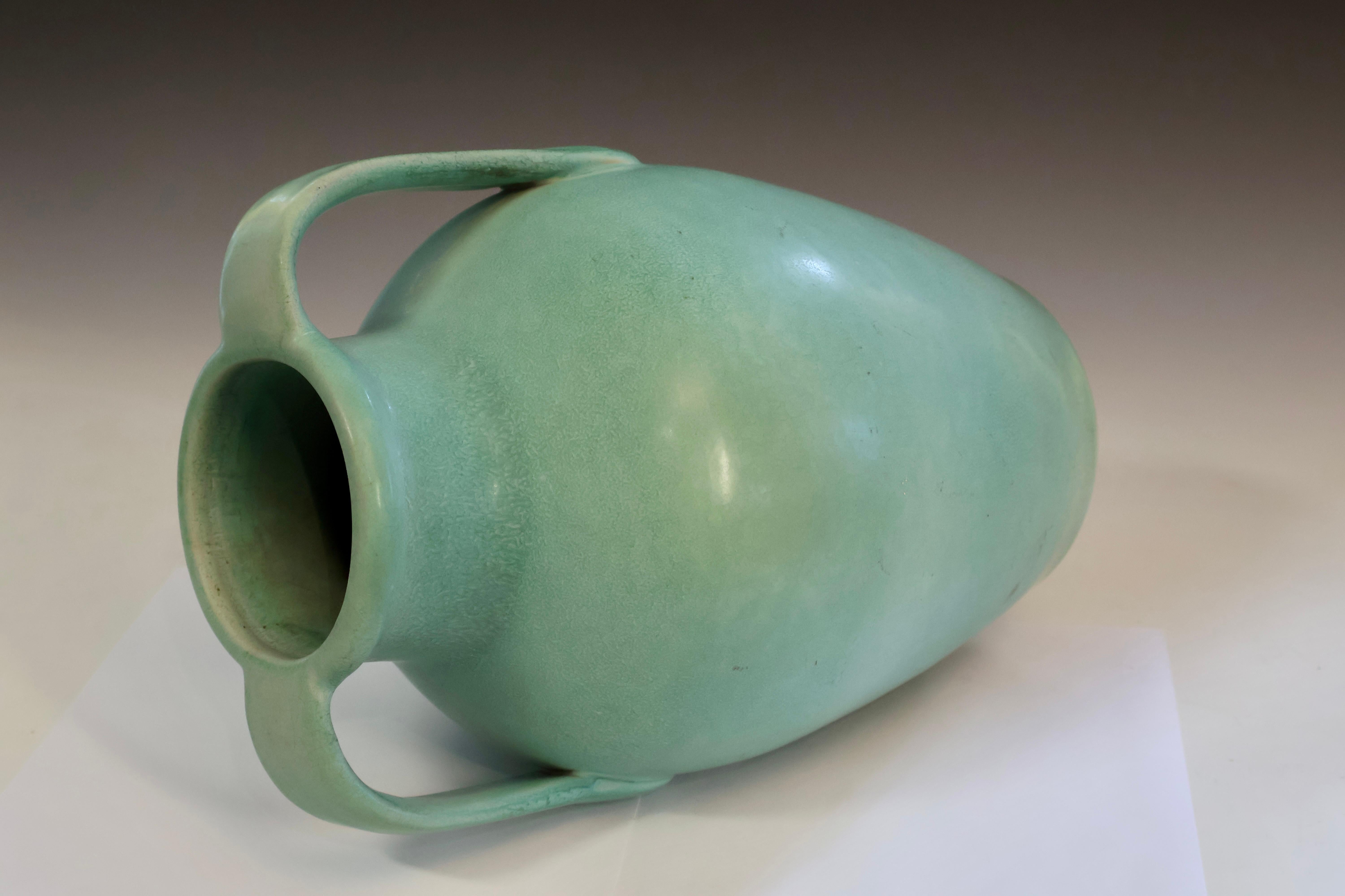 American Large Weller Evergreen Pottery Vase Satin Matt Green Arts & Crafts Stoin For Sale