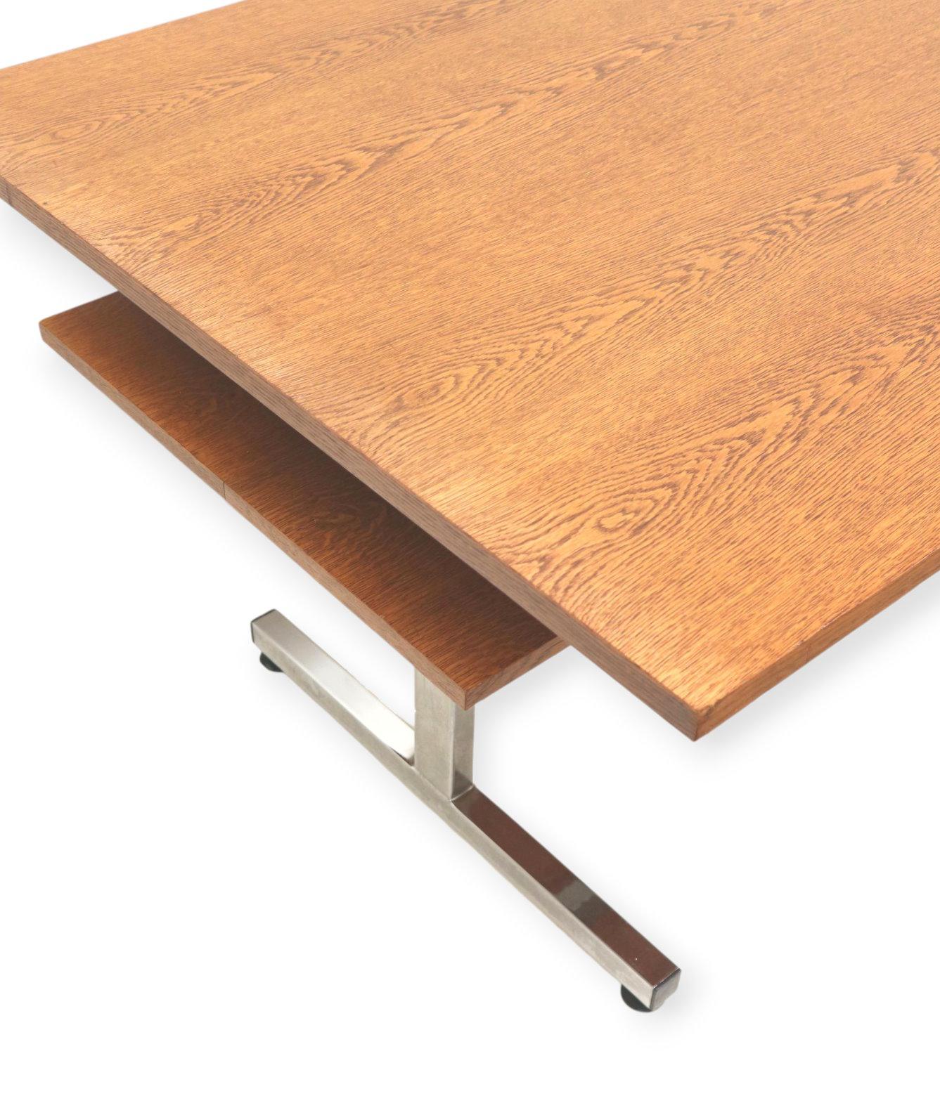 Mid-Century Modern Grande table de salle à manger/conférence/bureau vintage en wengé fabriquée dans les années 1970. en vente