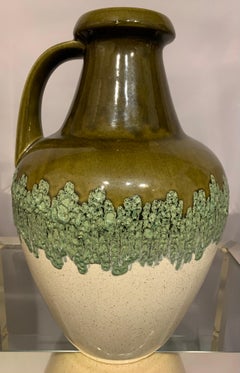 Grand vase ou cruche ou pichet en céramique vernissée Keramik de la baie de lave grasse d'Allemagne de l'Ouest des années 1970, modèle 71 45