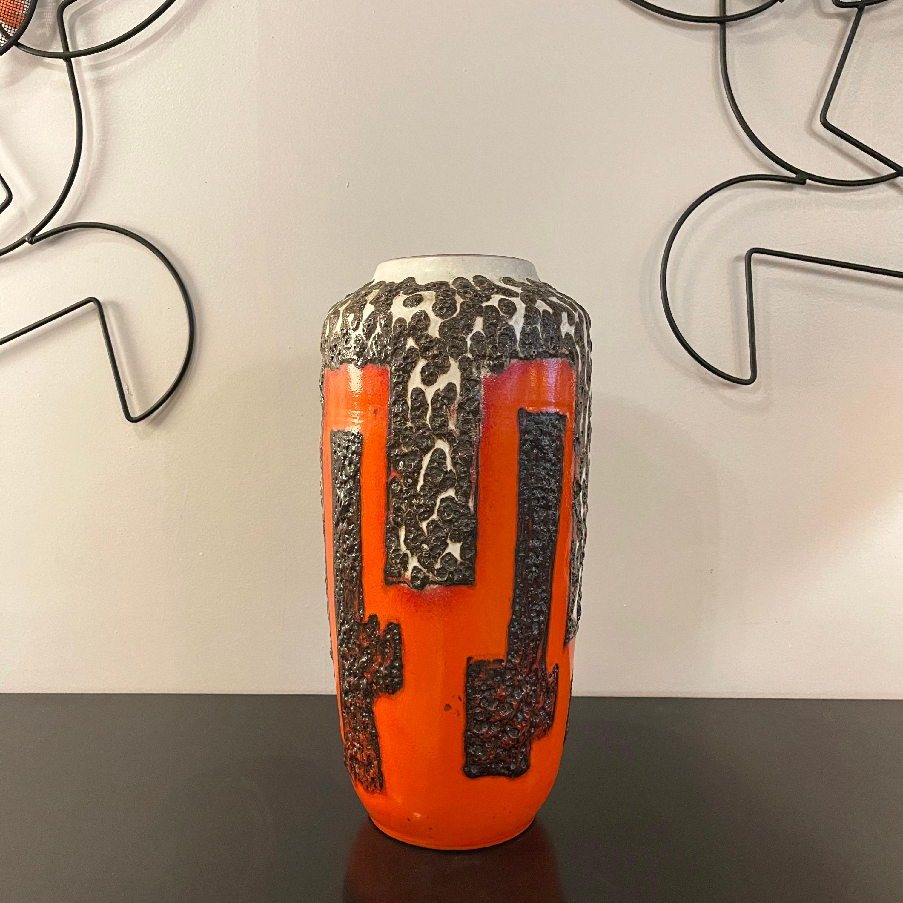 Large West German Fat Lava Art Pottery Vase In Good Condition In Brooklyn, NY