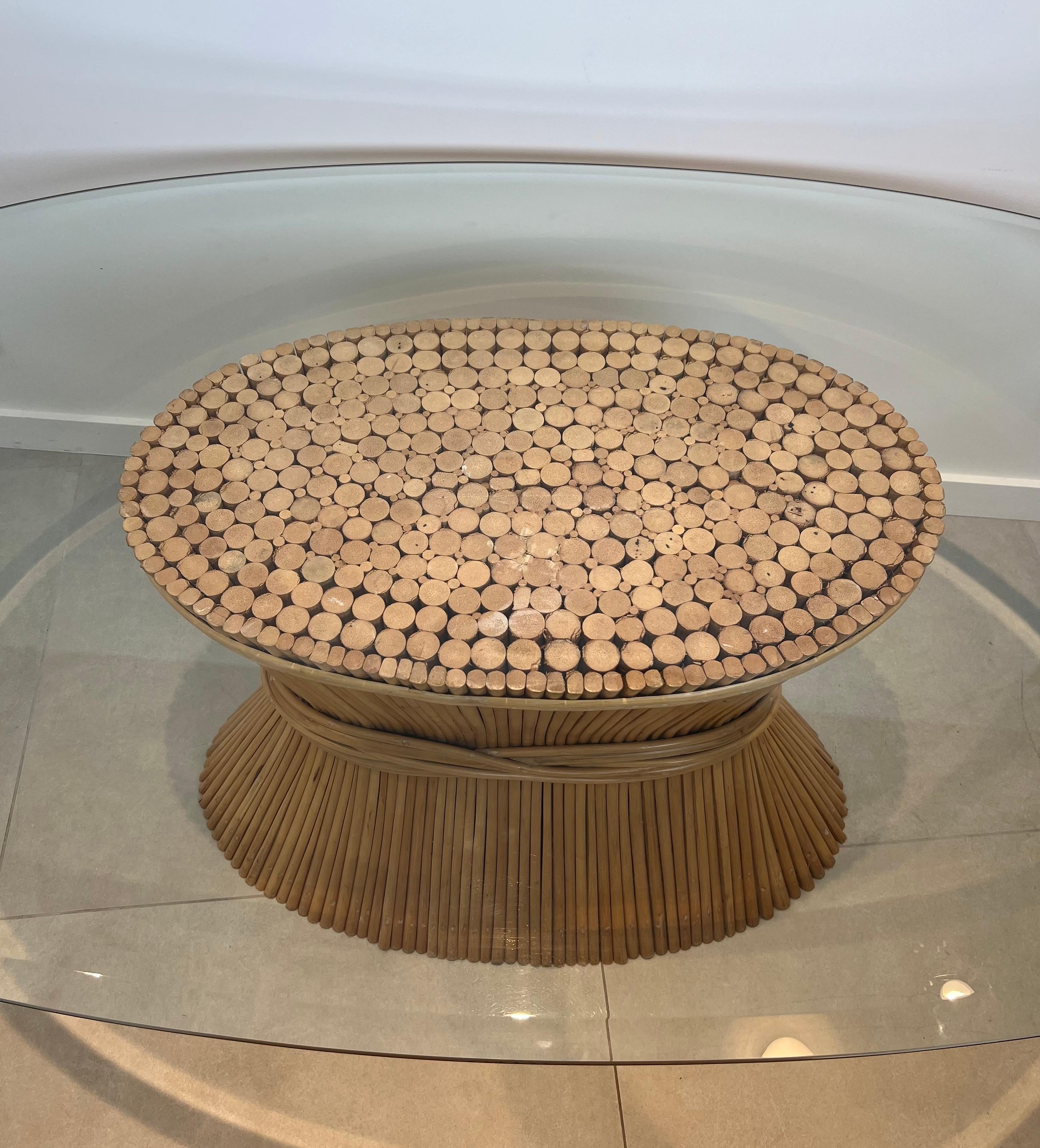 Large Wheat Sheaf Dinning Table with an Oval Beveled Glass Top on a Bamboo Base In Good Condition For Sale In Marcq-en-Barœul, Hauts-de-France