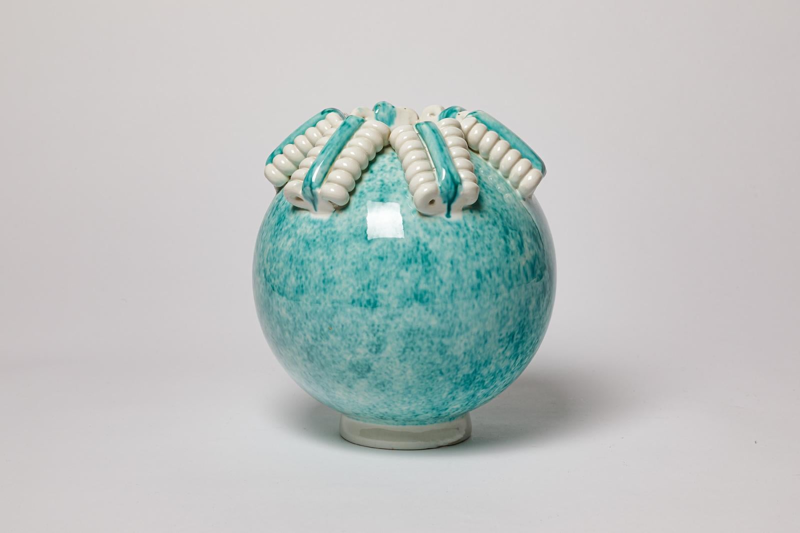 Ceramica grande vaso in ceramica bianca e greca art déco del XX secolo di Gustave Asch 1940 in vendita