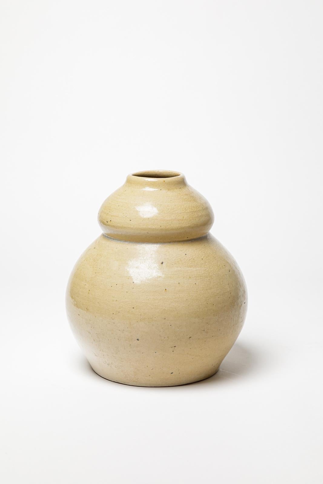 Grand vase blanc art déco par Betzy Augeron, pièce unique faite à la main 1940 Excellent état - En vente à Neuilly-en- sancerre, FR