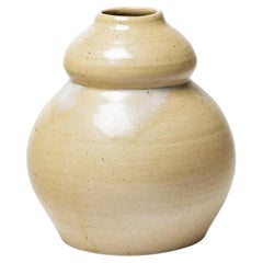 Grand vase blanc art déco par Betzy Augeron, pièce unique faite à la main 1940