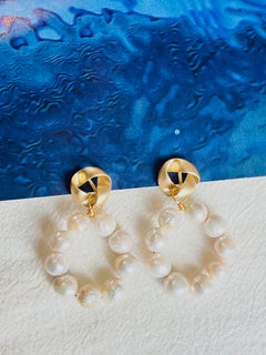 Large White Beads Pearls Circle Round Hoop Retro Elegant Gold Drop Clip Earrings