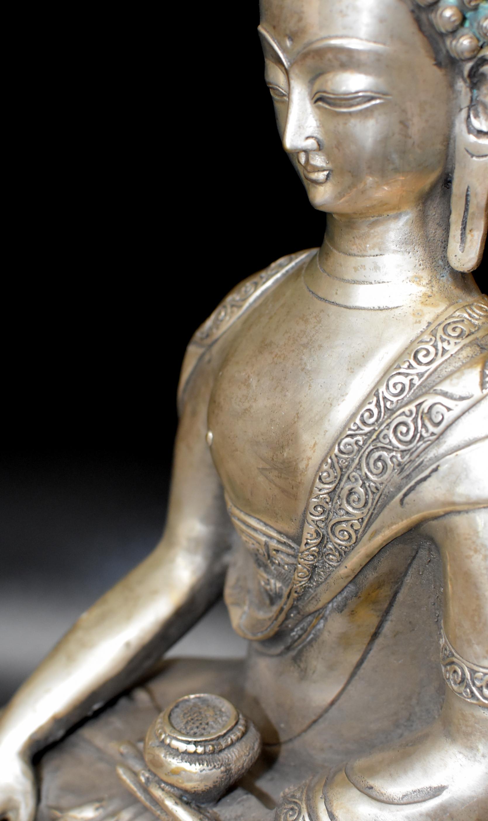 Large White Brass Buddha Statue 8