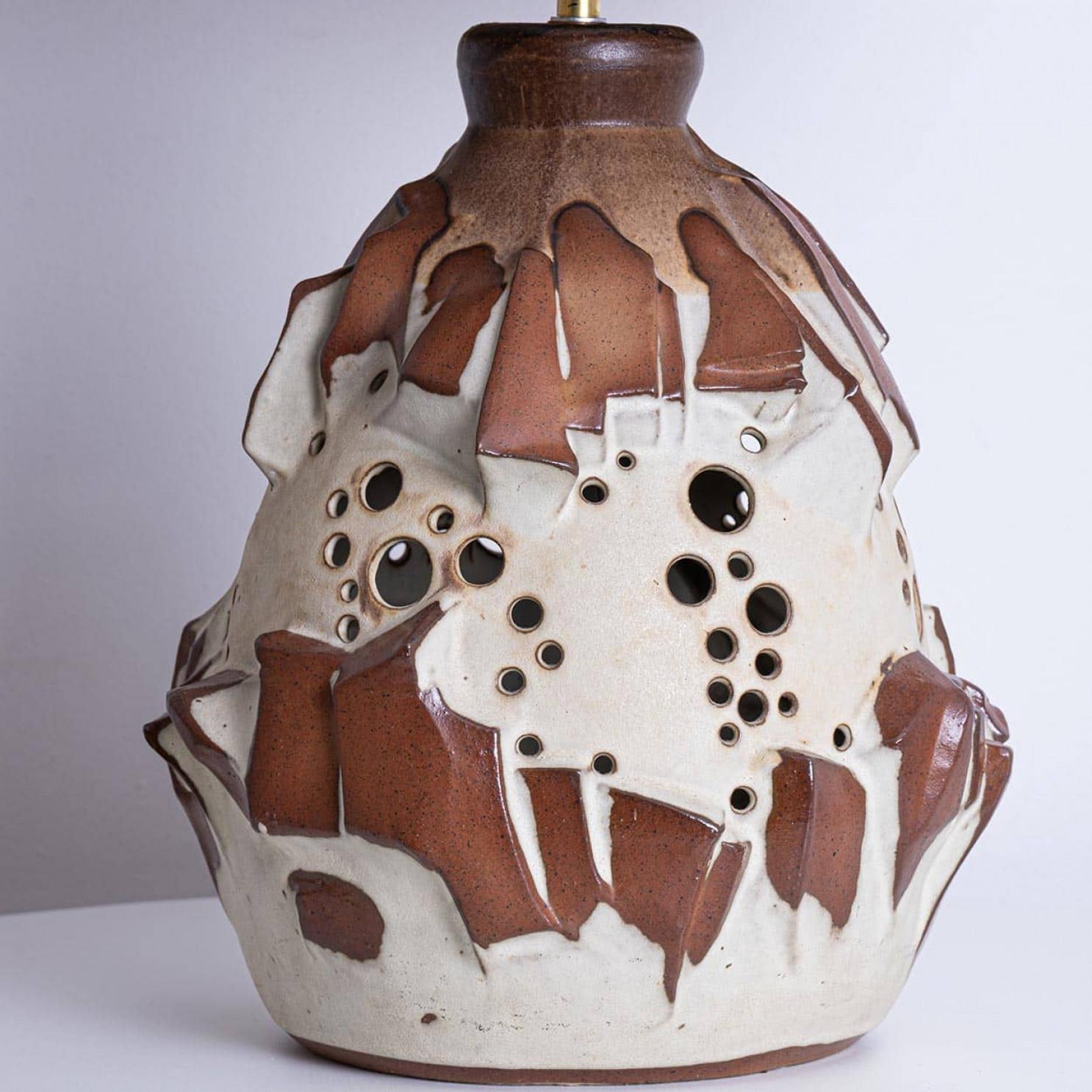 Large White Brique Ceramic Floor Table Lamp, Octagonal Lampshade by R. Houben For Sale 3
