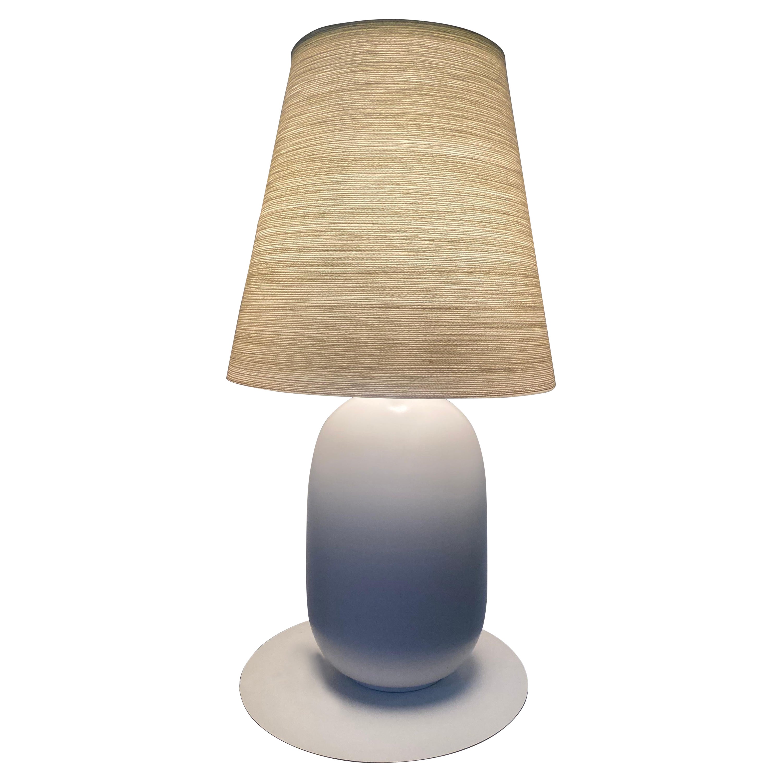 Lampada grande in ceramica bianca Lotte and Gunnar Bostlund
