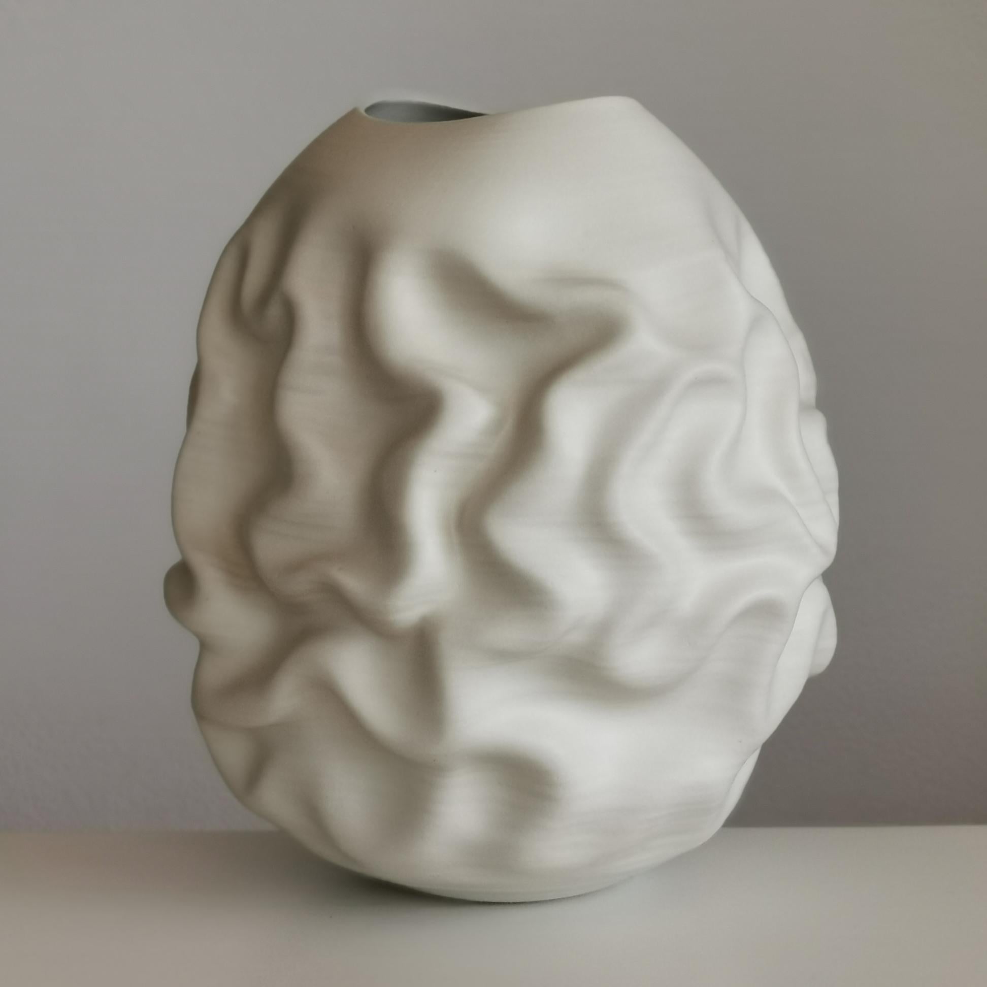 Large White Dehydrated Form No 33, Ceramic Vessel by Nicholas Arroyave-Portela 1